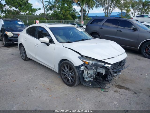 MAZDA MAZDA3 2018 3mzbn1w34jm166938