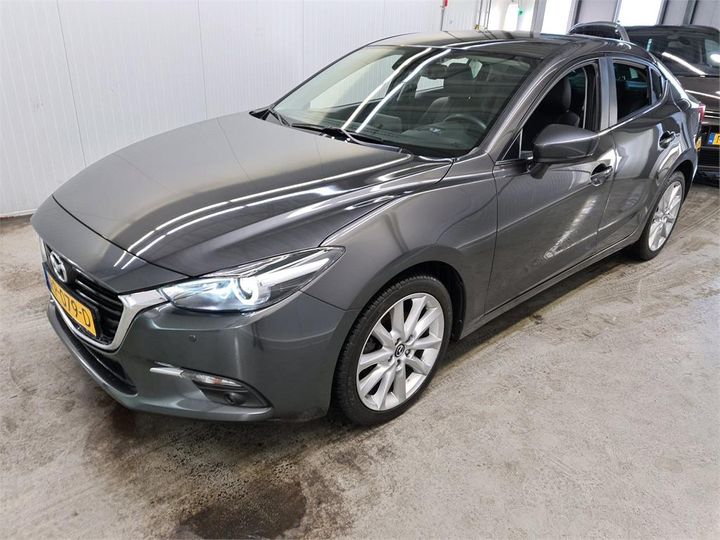 MAZDA 3 2018 3mzbn62660m328351