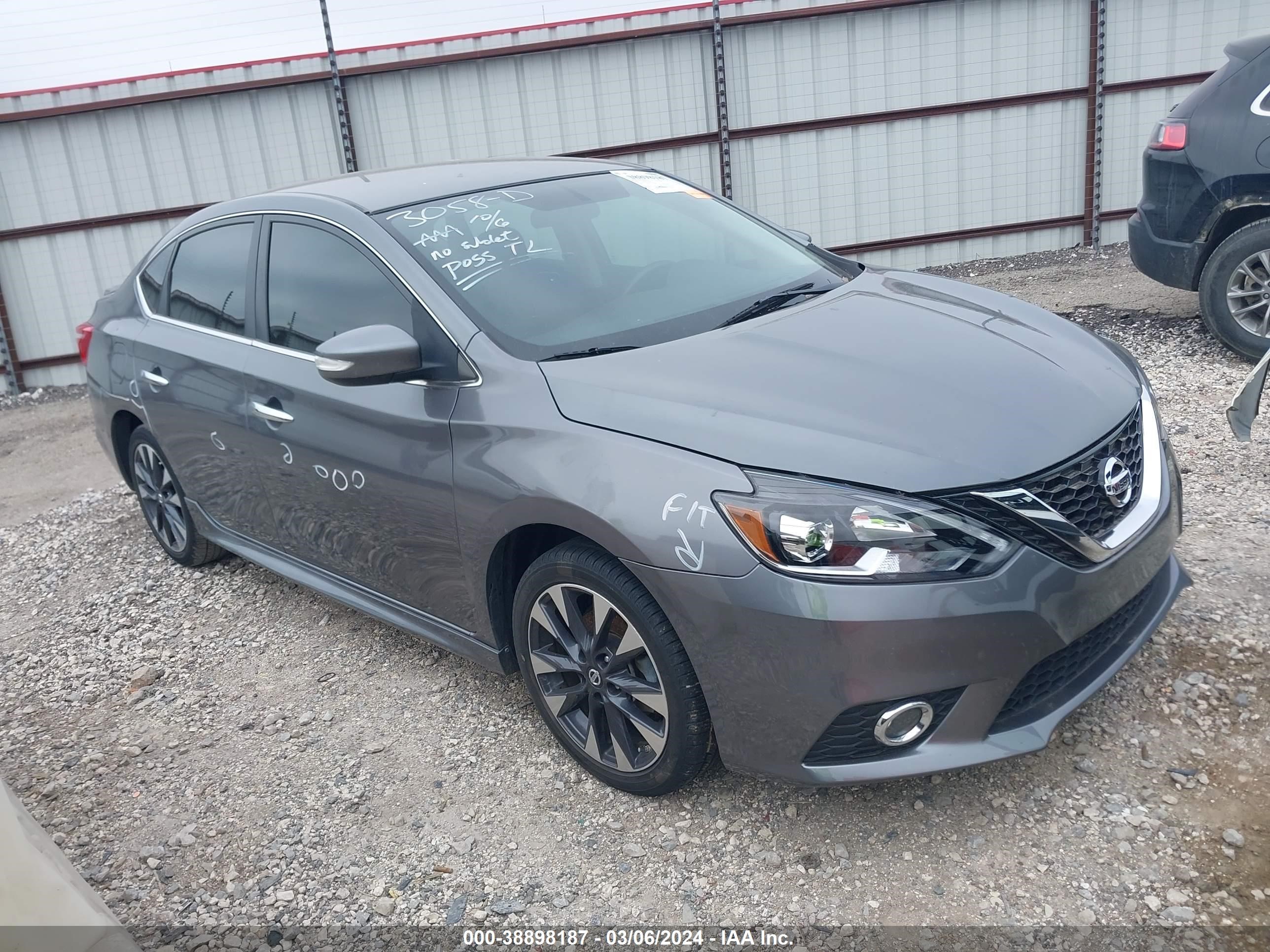 NISSAN SENTRA 2016 3n1ab7ap0gy208496