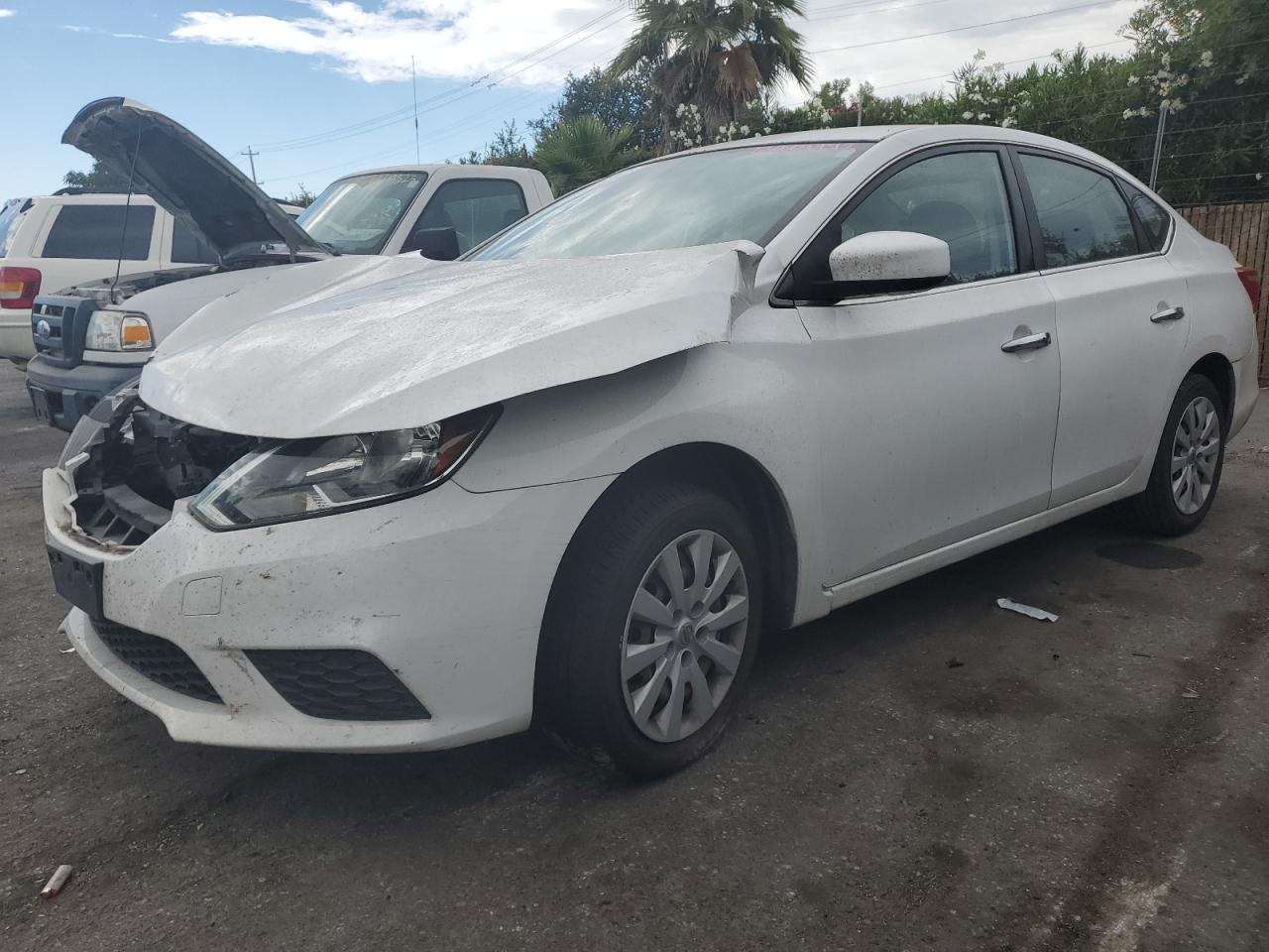 NISSAN SENTRA 2016 3n1ab7ap0gy210538