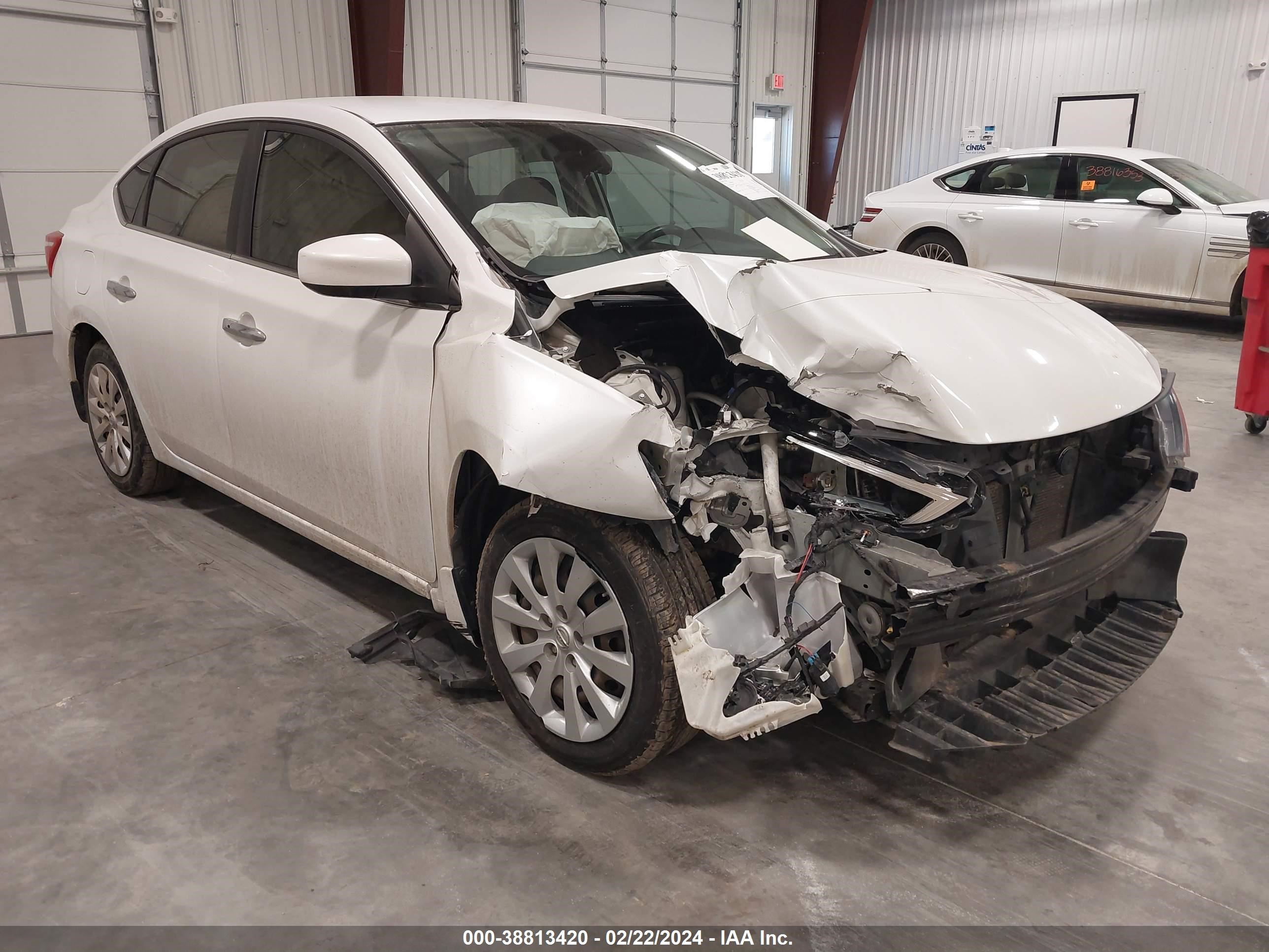 NISSAN SENTRA 2016 3n1ab7ap0gy243202