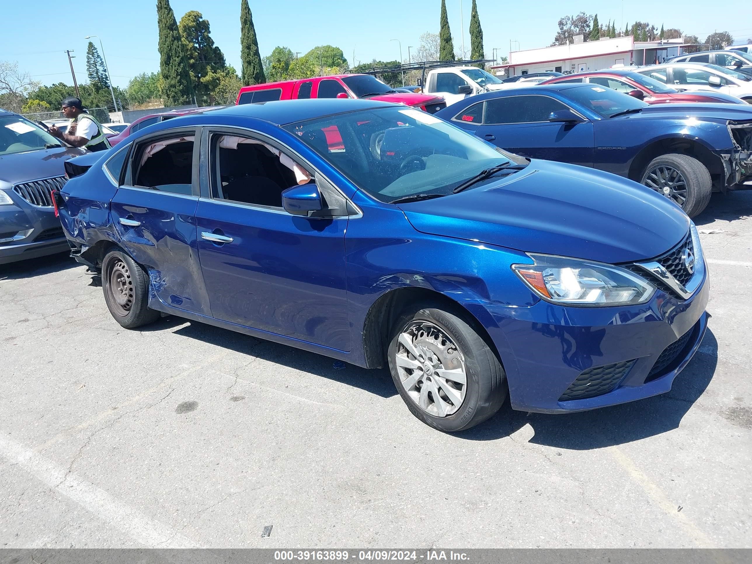 NISSAN SENTRA 2017 3n1ab7ap0hy223761