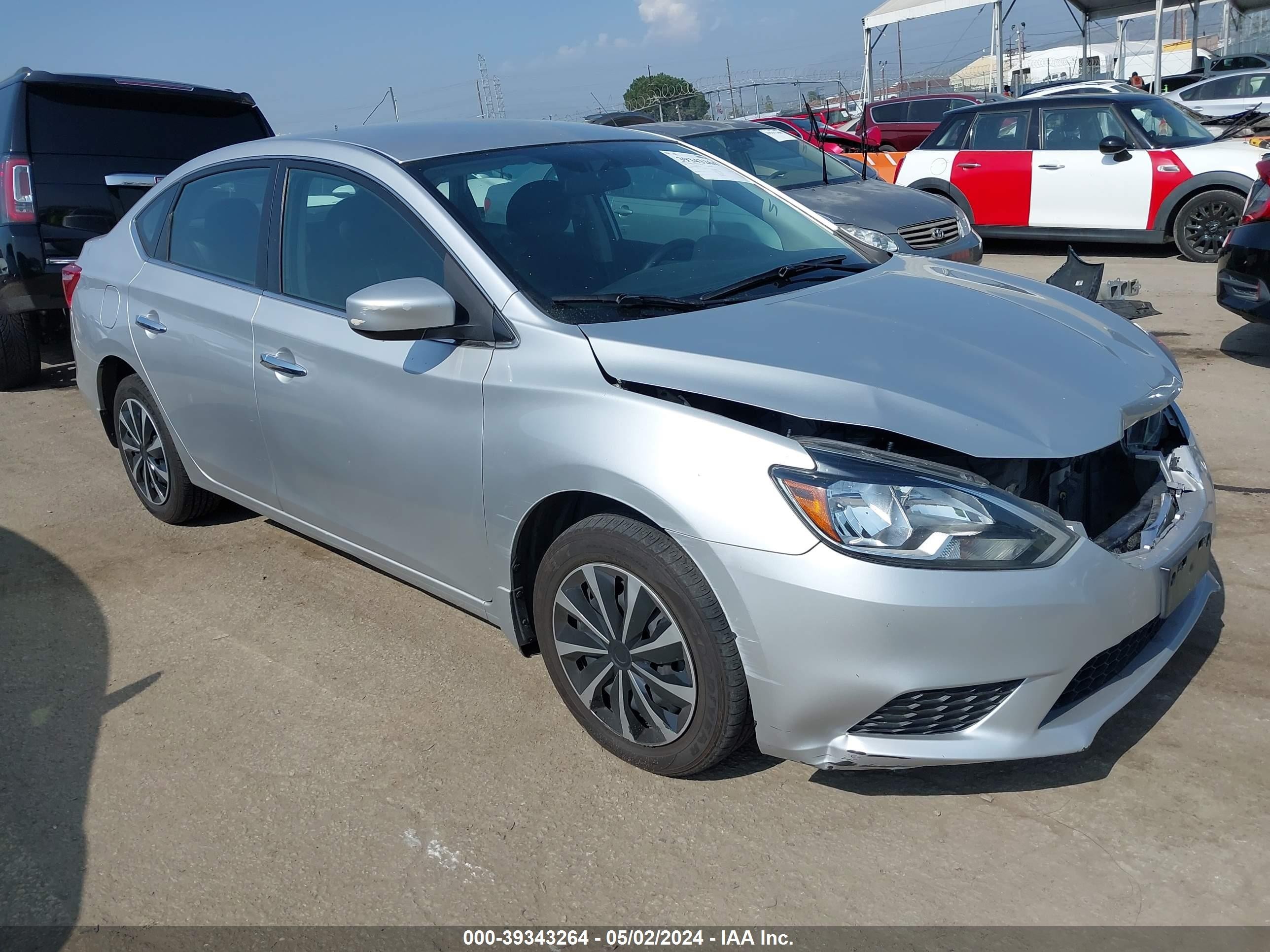 NISSAN SENTRA 2017 3n1ab7ap0hy225865