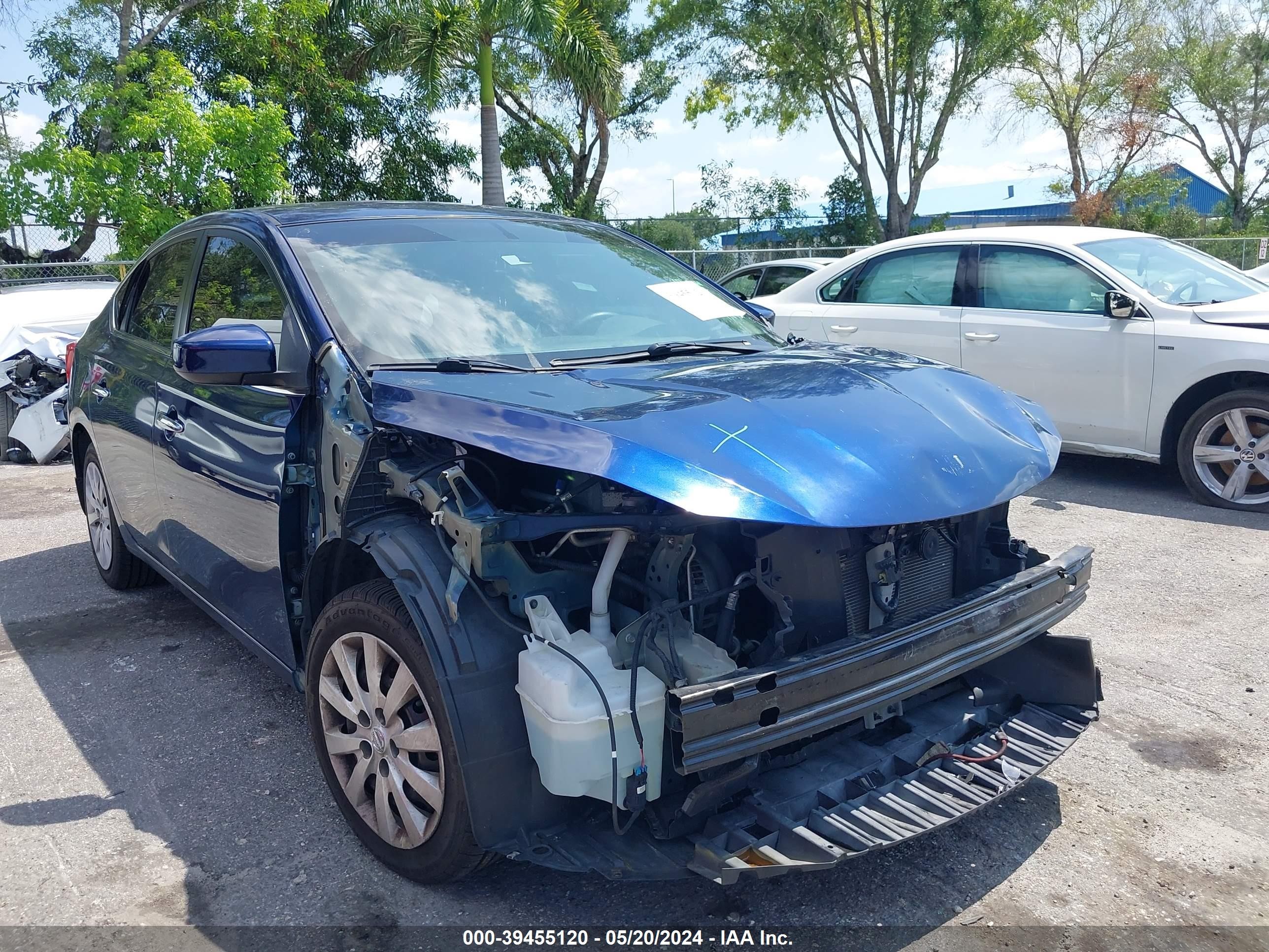 NISSAN SENTRA 2017 3n1ab7ap0hy284799