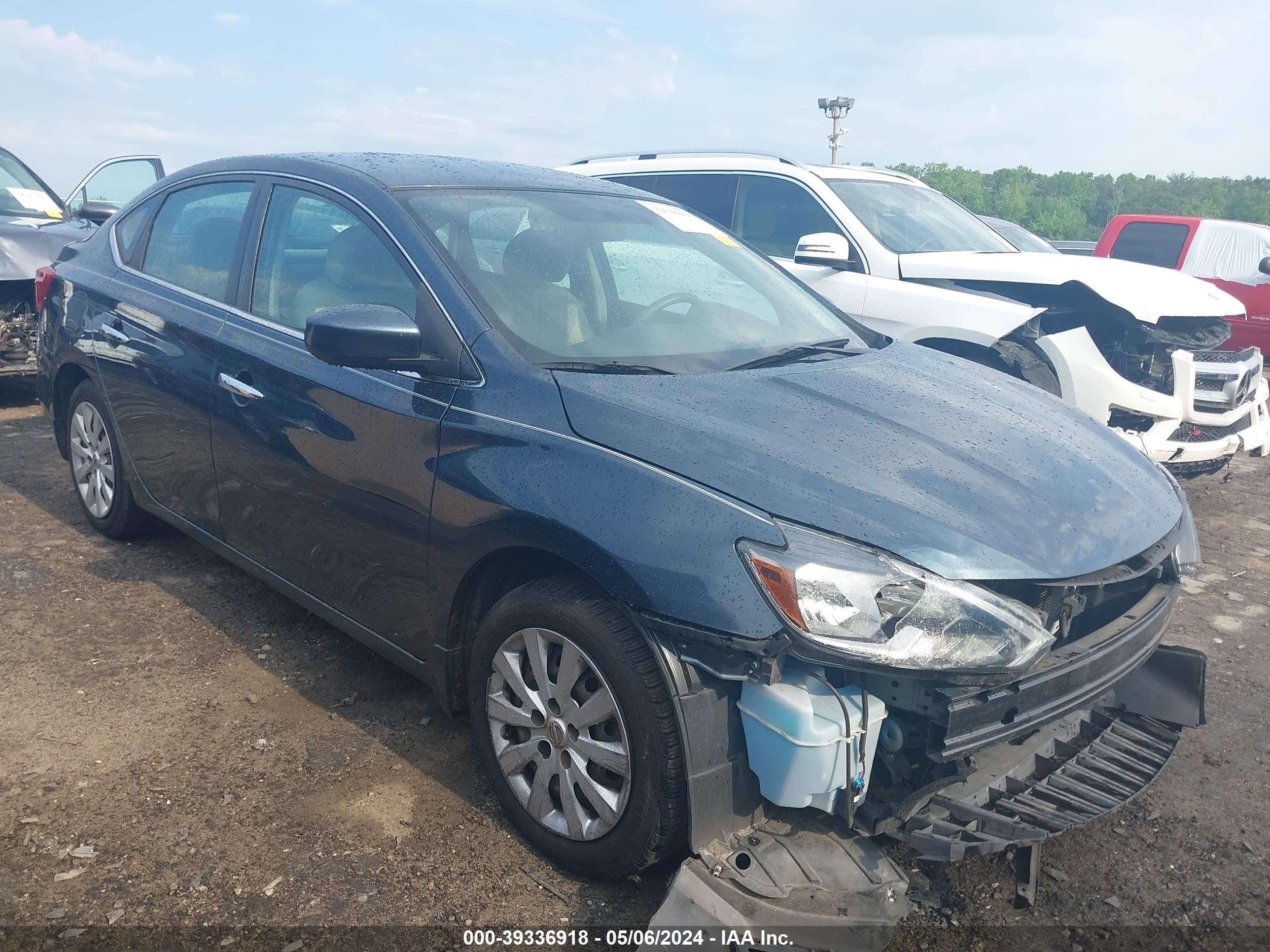 NISSAN SENTRA 2017 3n1ab7ap0hy323603