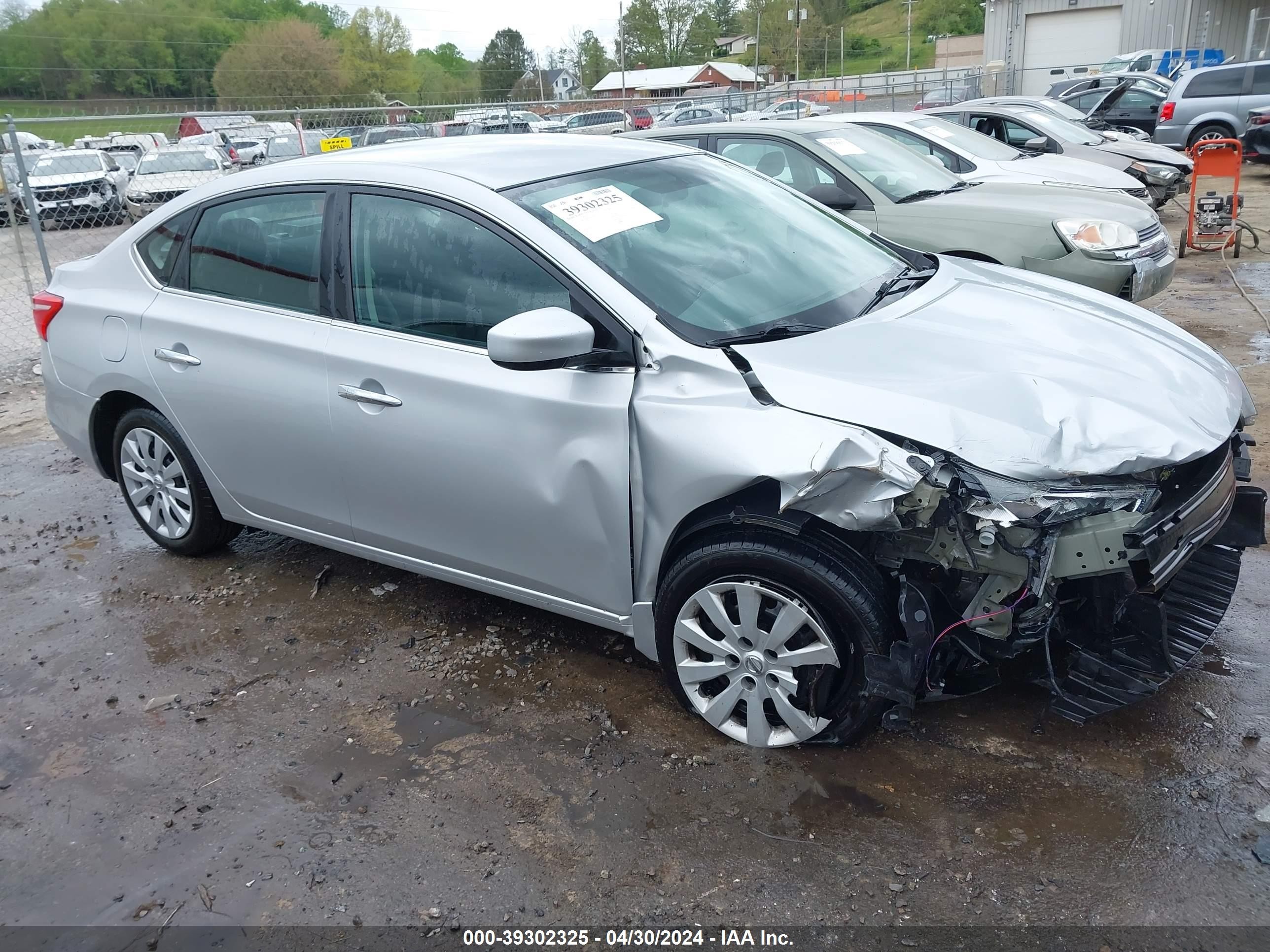 NISSAN SENTRA 2017 3n1ab7ap0hy390248