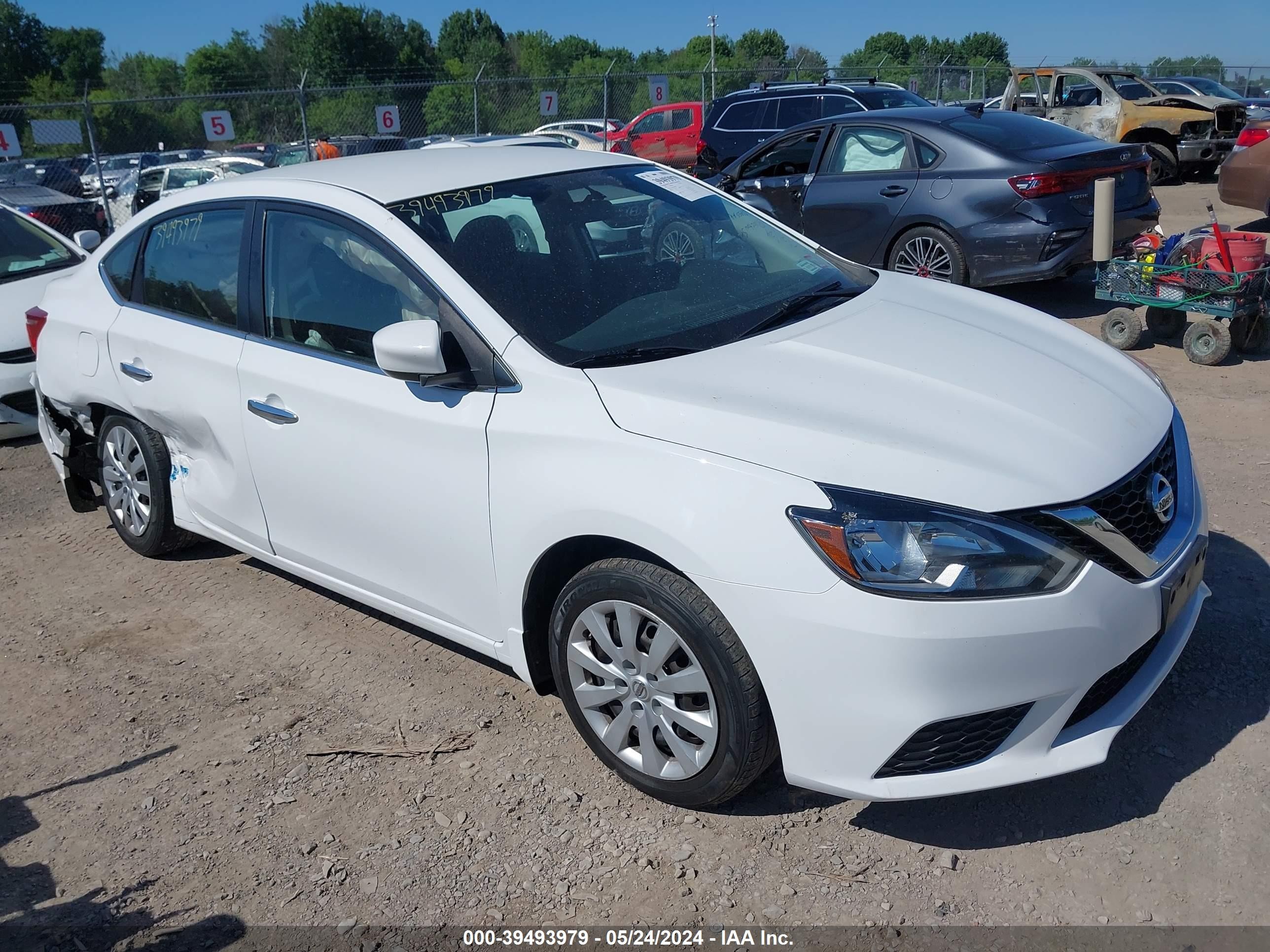 NISSAN SENTRA 2016 3n1ab7ap1gy258971