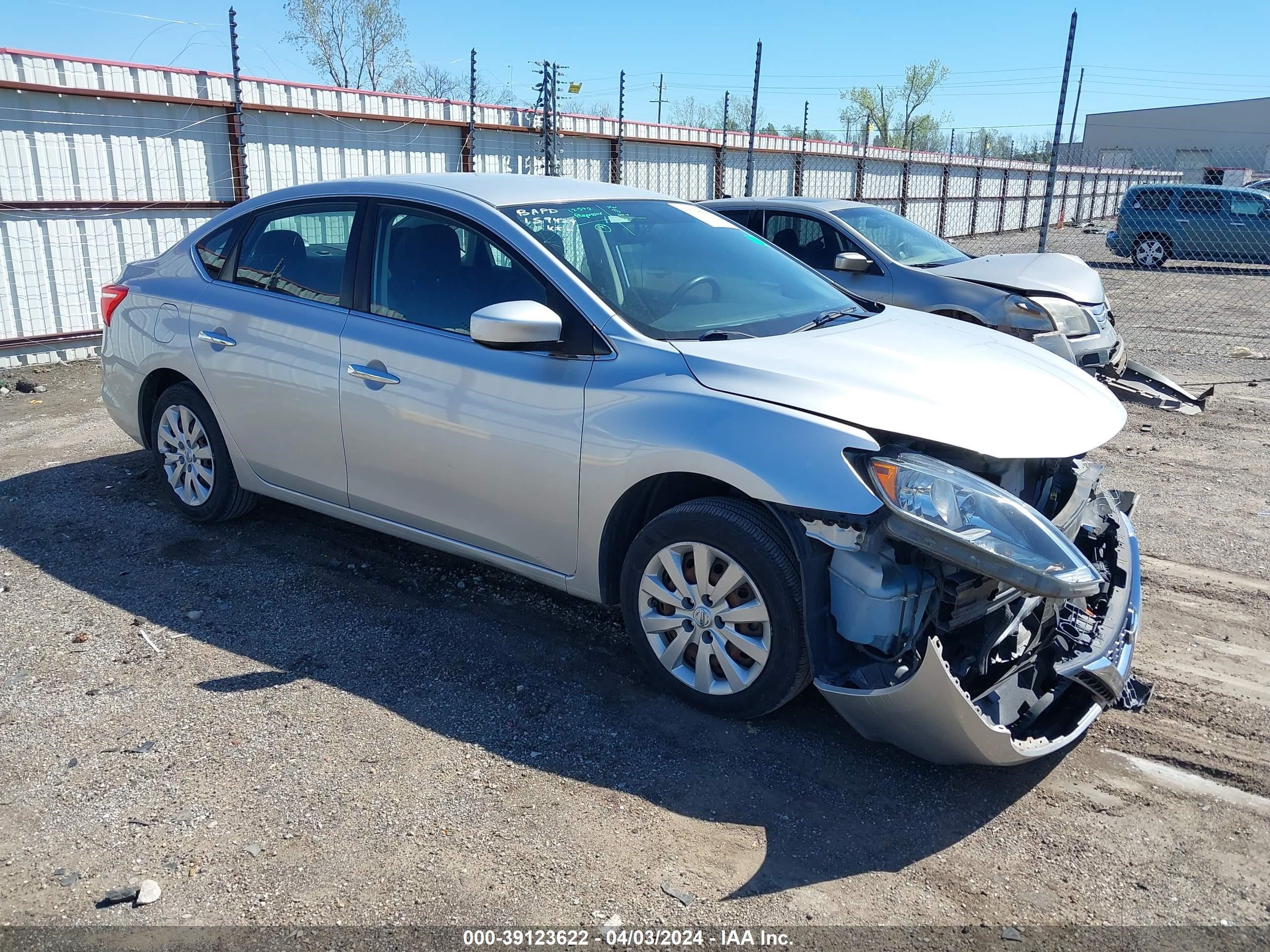 NISSAN SENTRA 2016 3n1ab7ap1gy311295