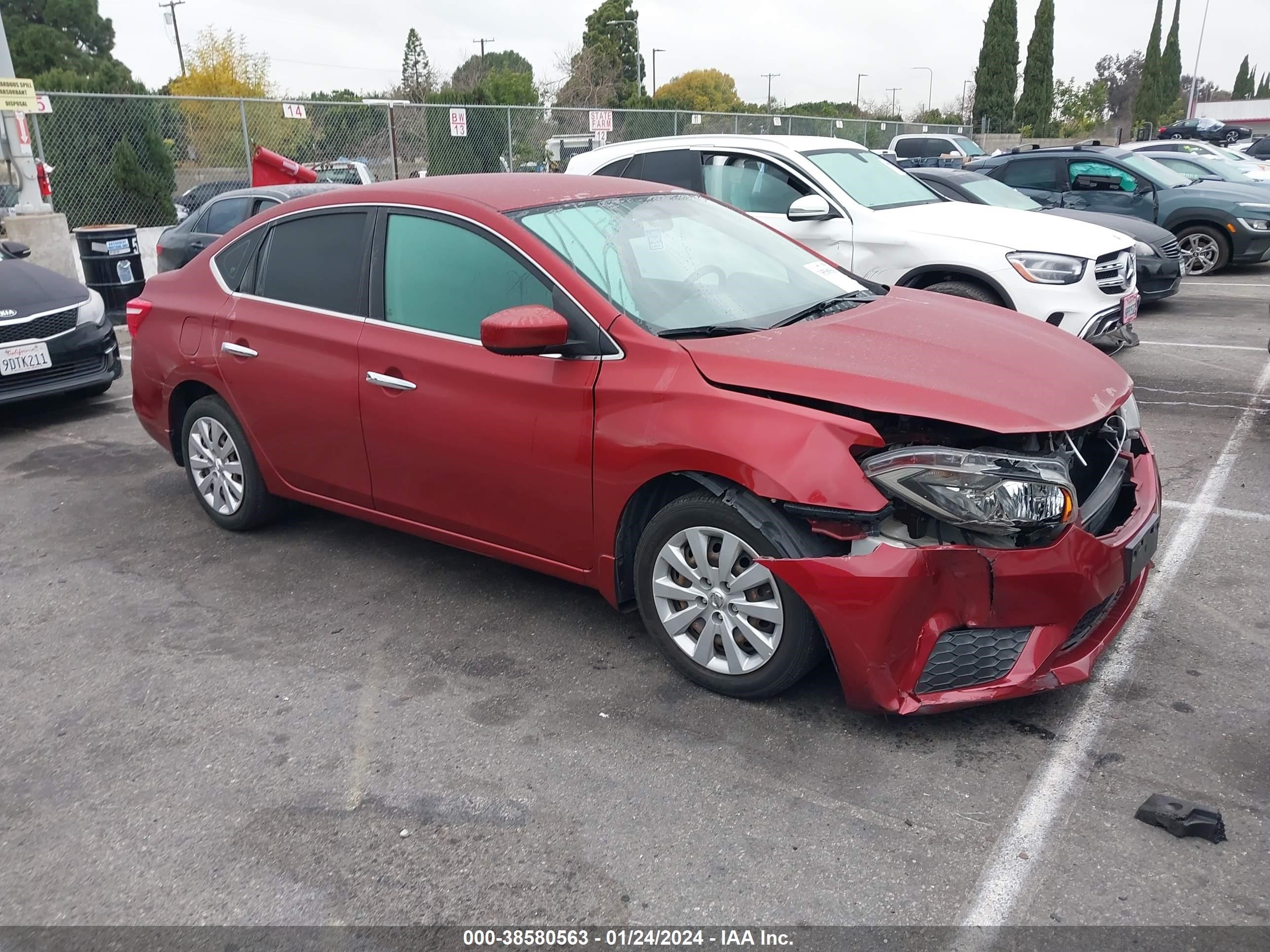 NISSAN SENTRA 2017 3n1ab7ap1hy242576