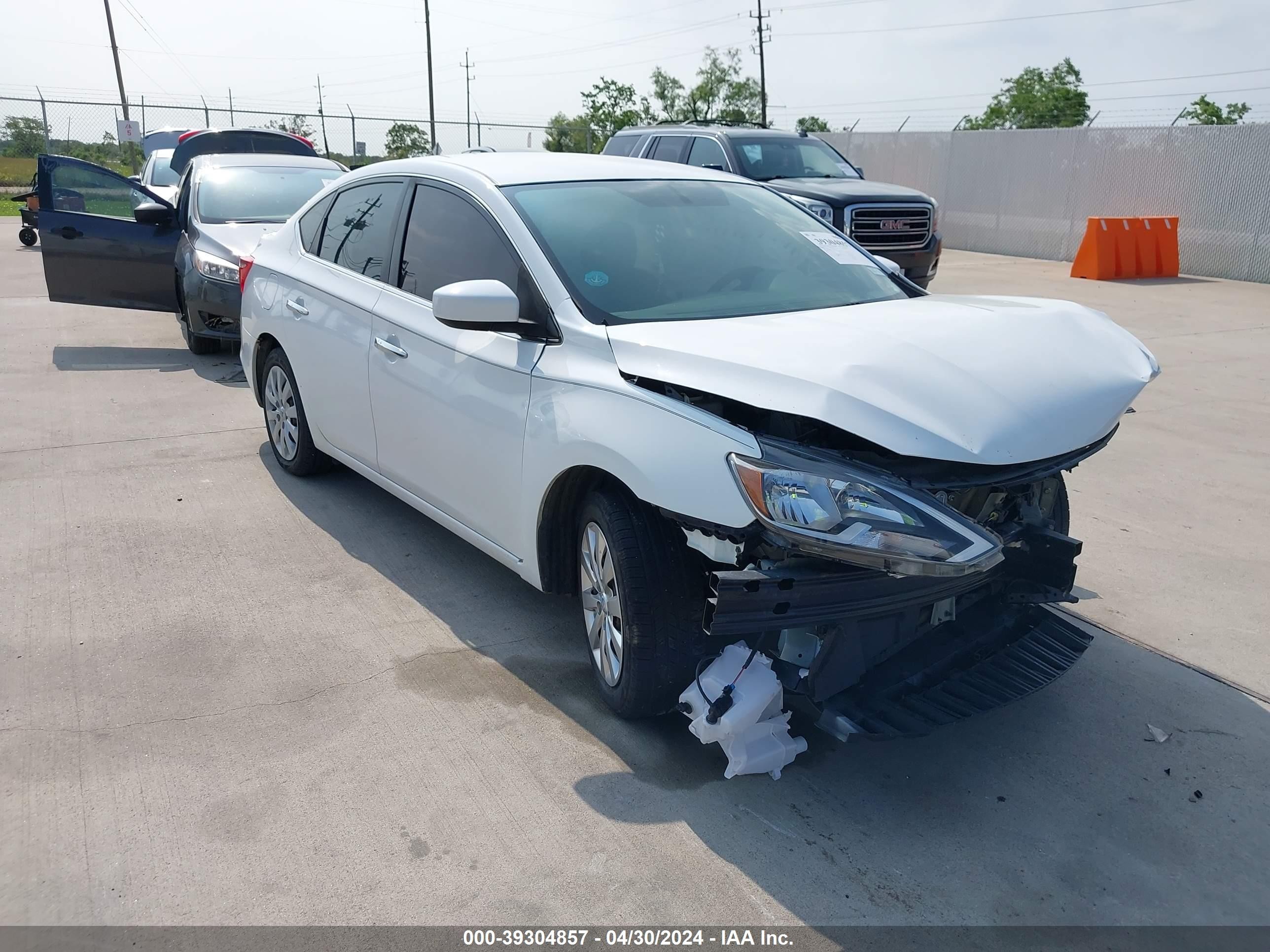 NISSAN SENTRA 2017 3n1ab7ap1hy302551