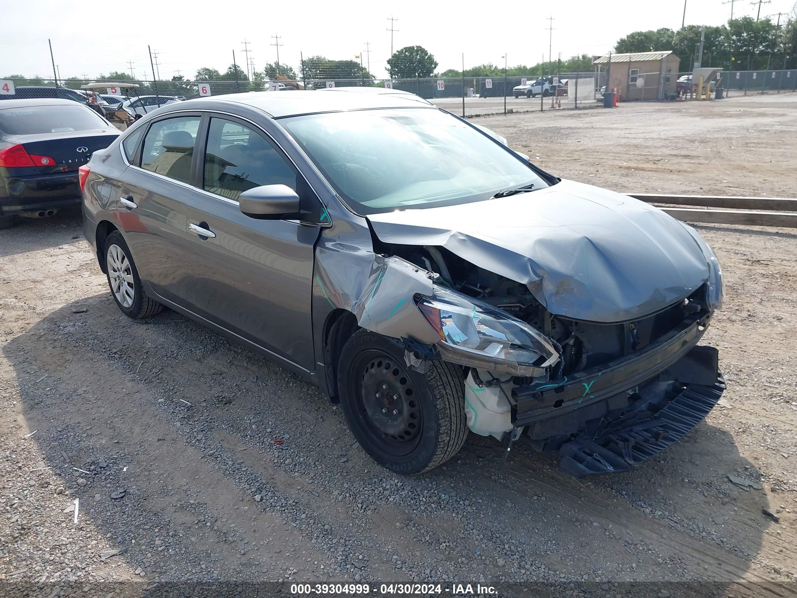 NISSAN SENTRA 2017 3n1ab7ap1hy325070