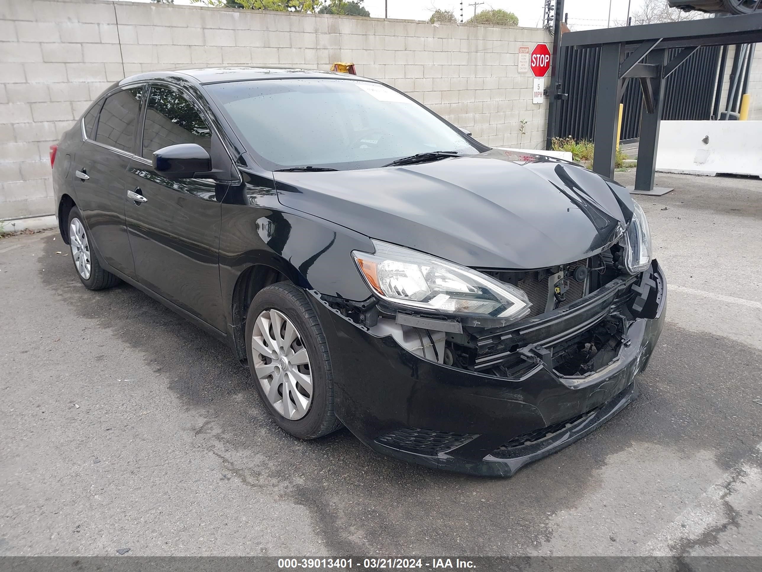 NISSAN SENTRA 2018 3n1ab7ap1jy303950