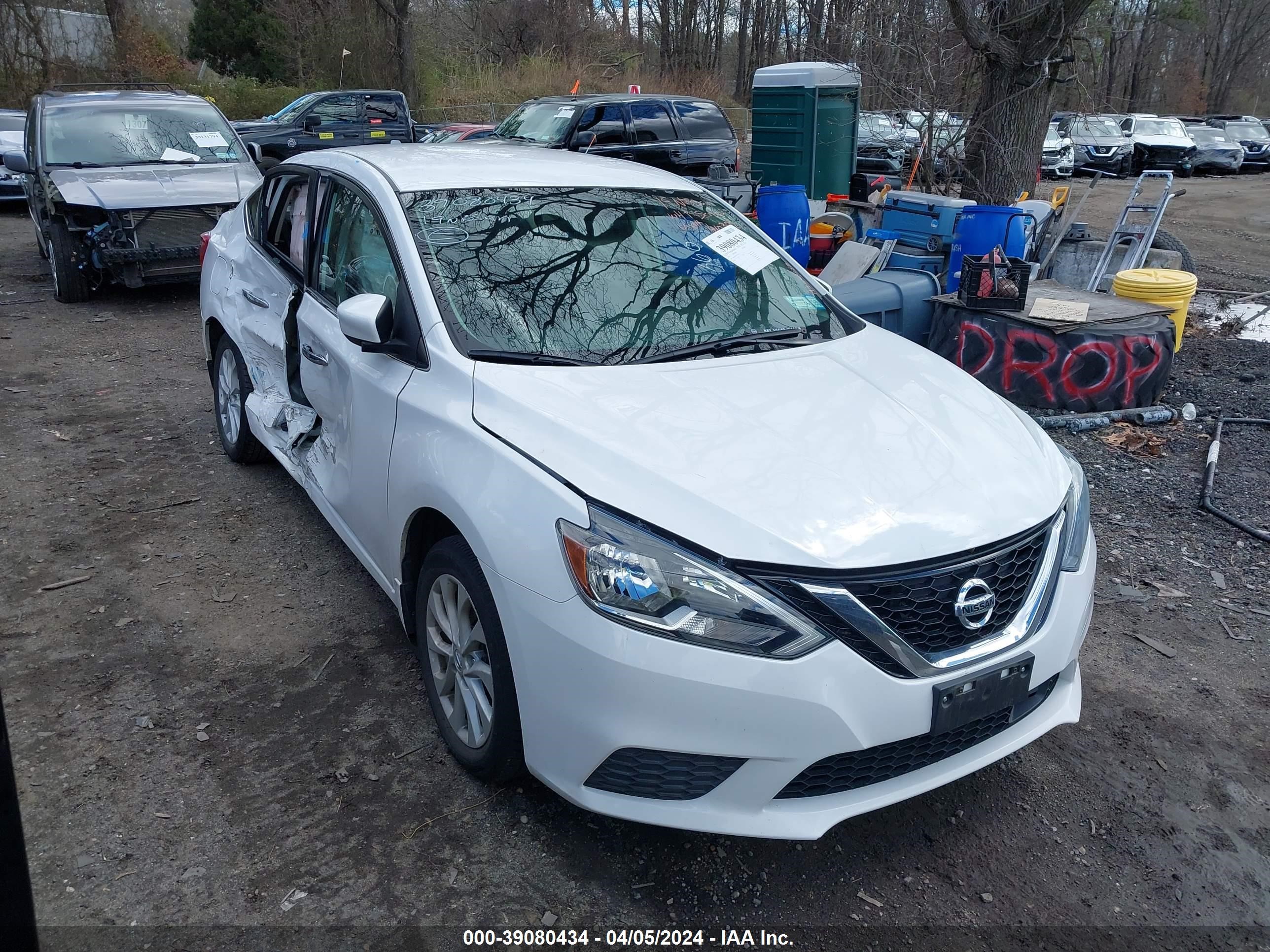 NISSAN SENTRA 2019 3n1ab7ap1ky410322