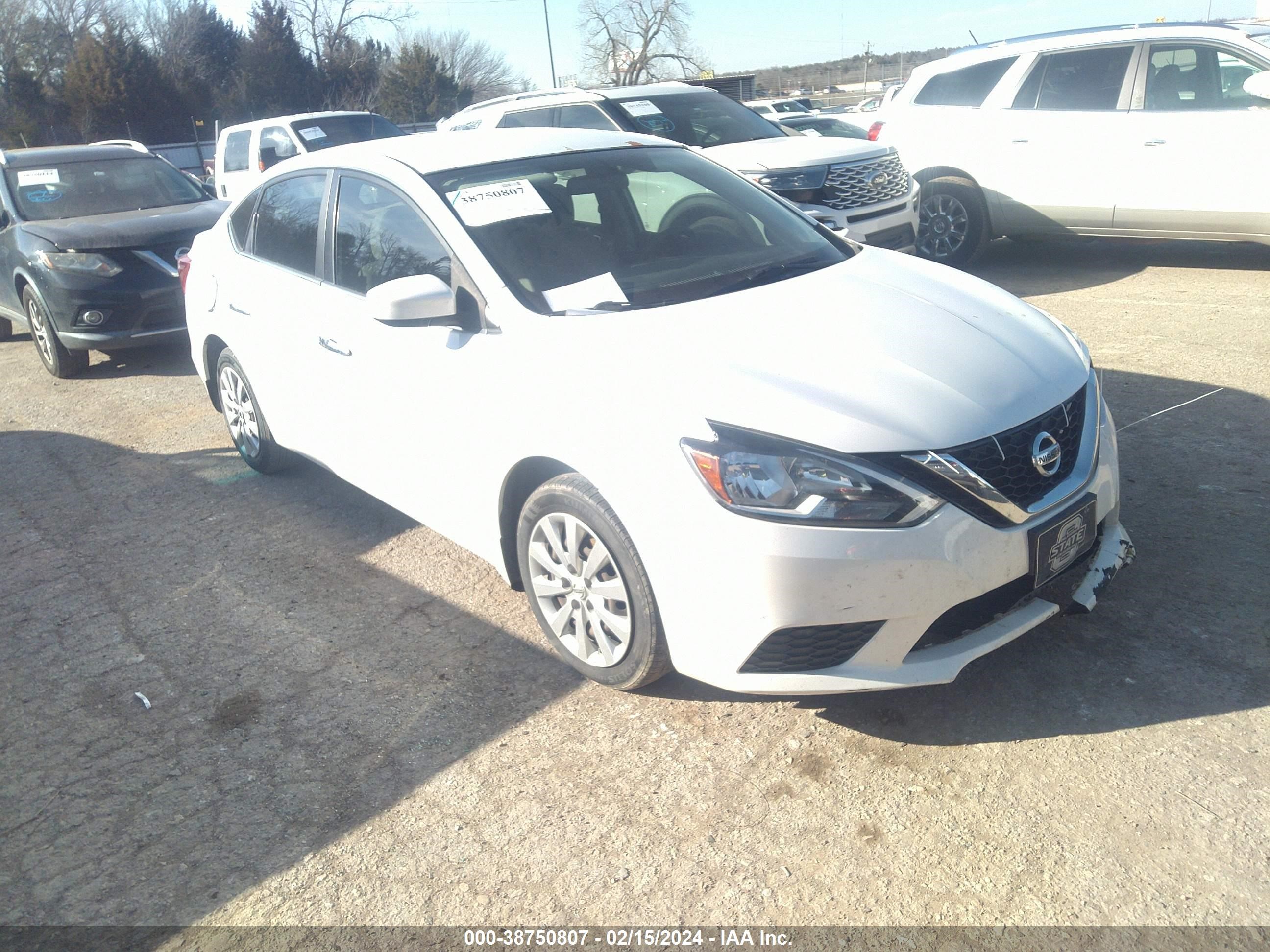 NISSAN SENTRA 2016 3n1ab7ap2gy209620