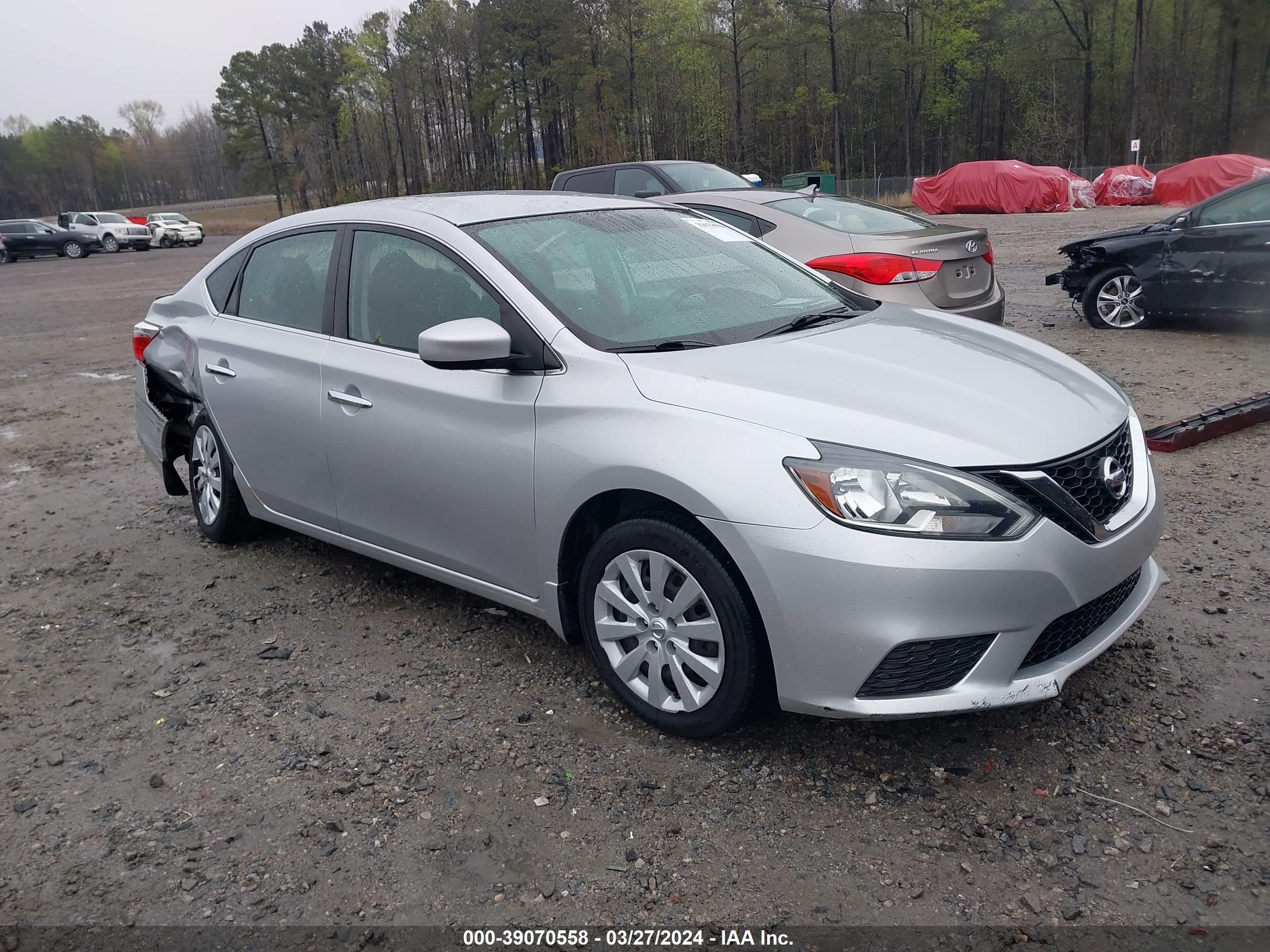 NISSAN SENTRA 2016 3n1ab7ap2gy252841