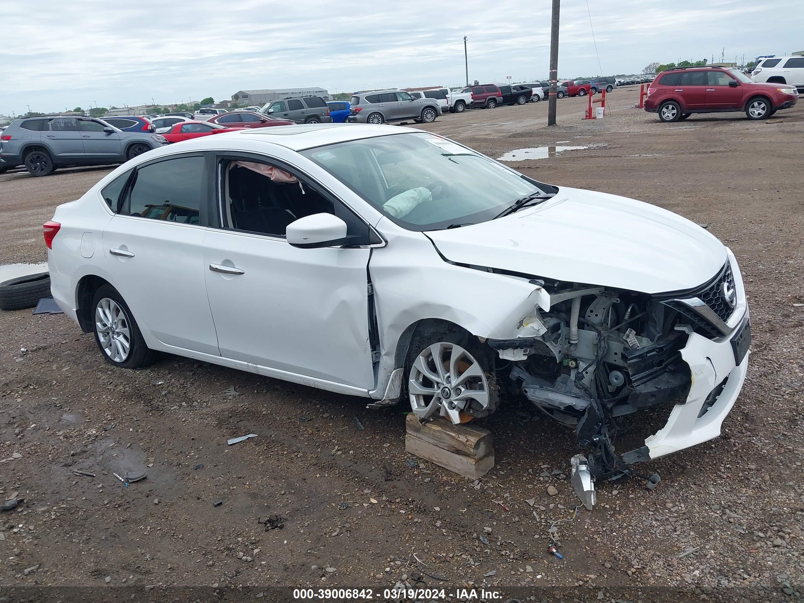 NISSAN SENTRA 2016 3n1ab7ap2gy301939