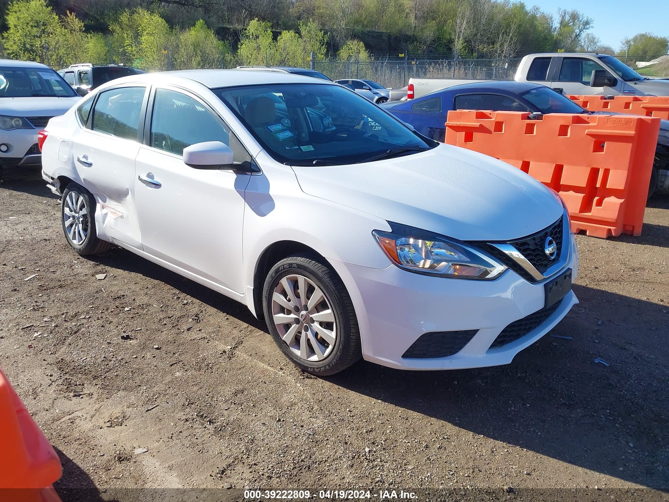 NISSAN SENTRA 2016 3n1ab7ap2gy306512