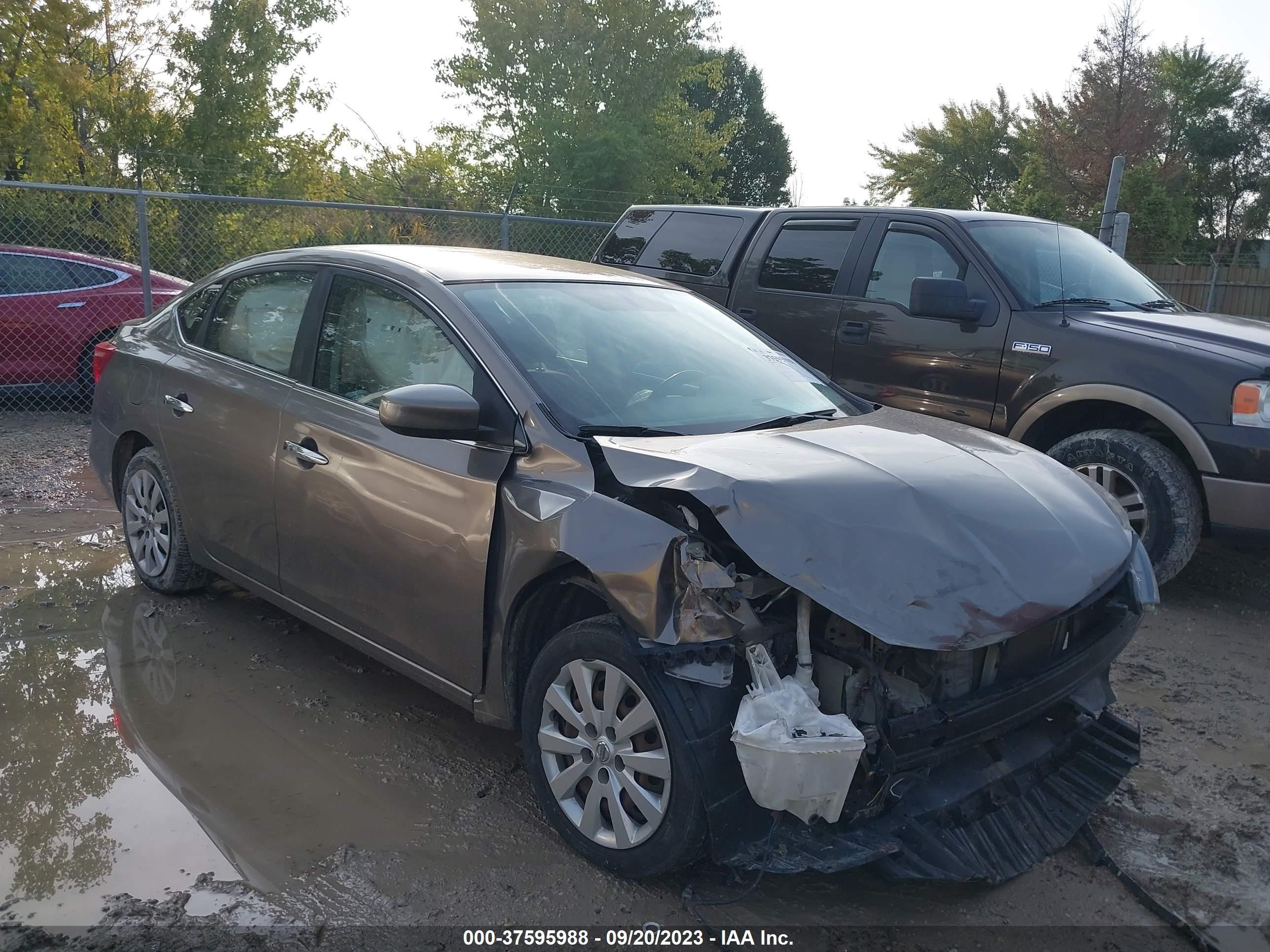 NISSAN SENTRA 2016 3n1ab7ap2gy317591