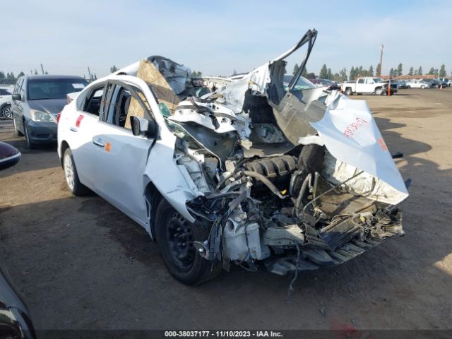 NISSAN SENTRA 2016 3n1ab7ap2gy319759