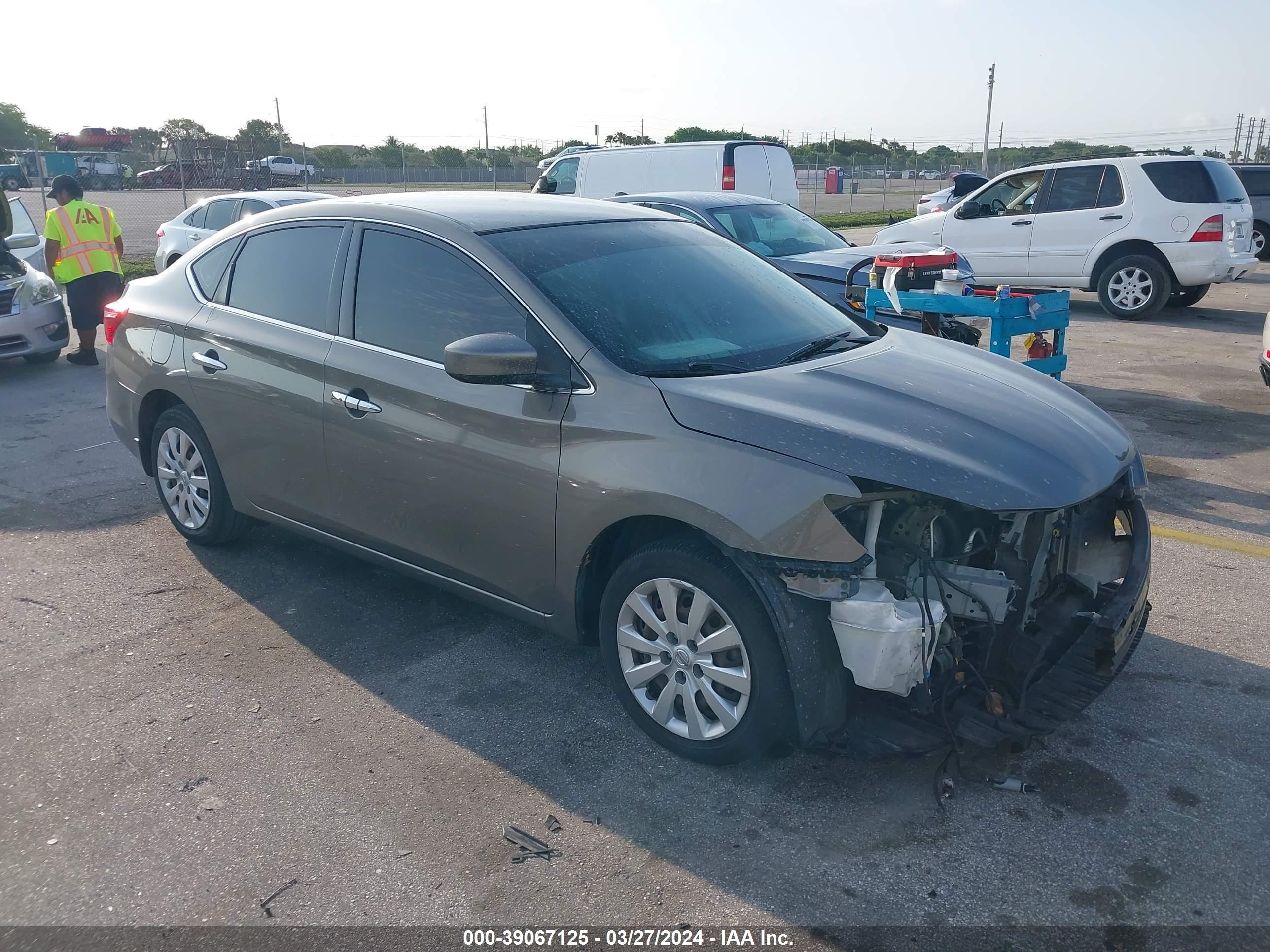 NISSAN SENTRA 2017 3n1ab7ap2hl655989