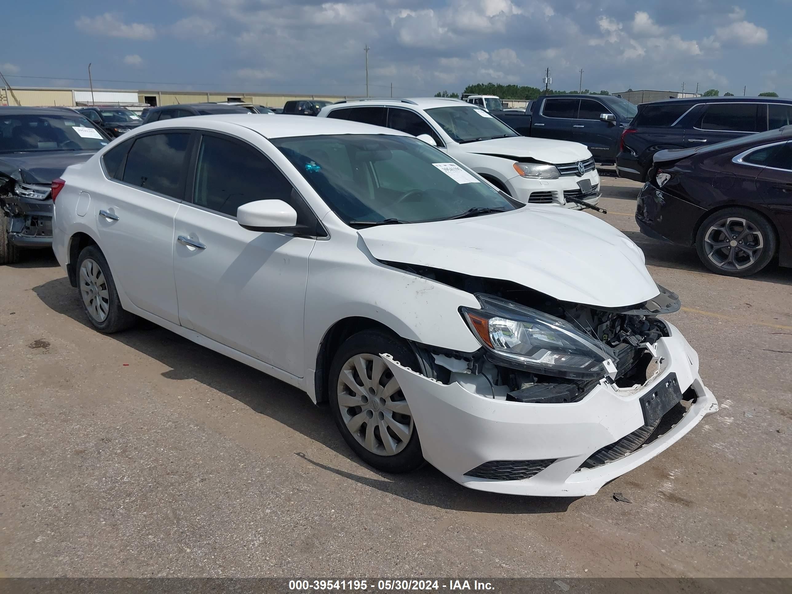 NISSAN SENTRA 2019 3n1ab7ap2ky426240