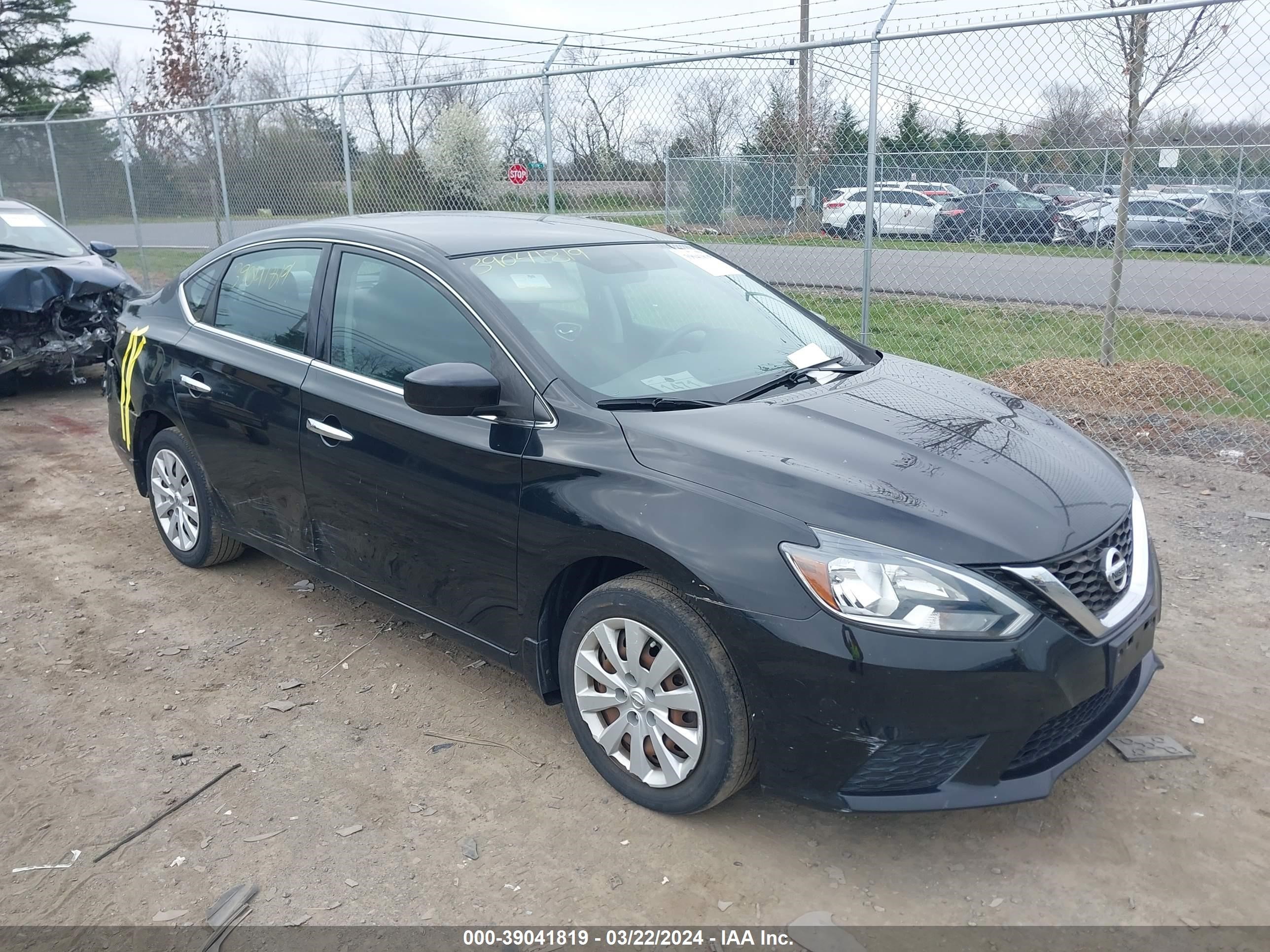 NISSAN SENTRA 2017 3n1ab7ap3hy377641