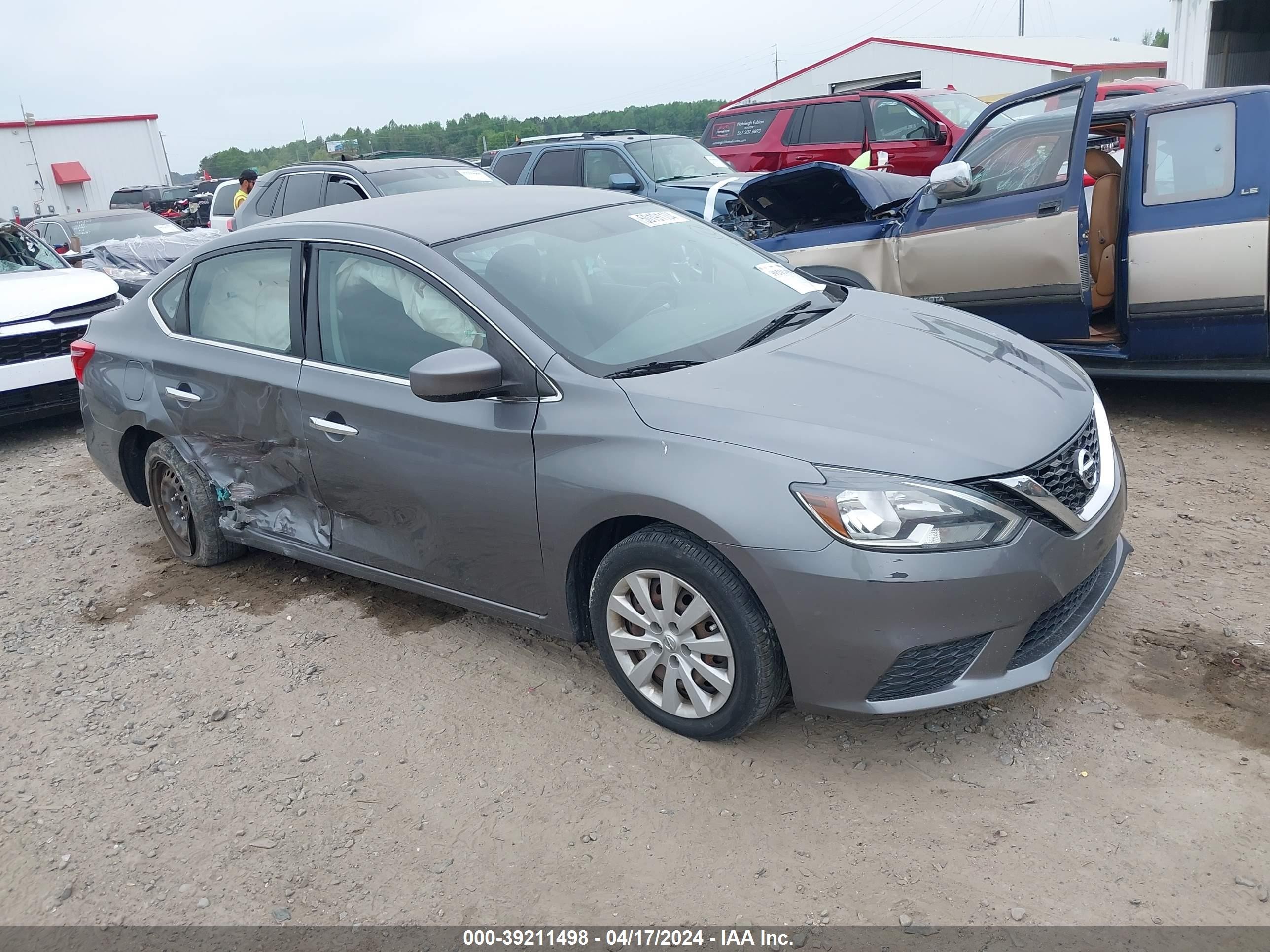 NISSAN SENTRA 2017 3n1ab7ap3hy393886