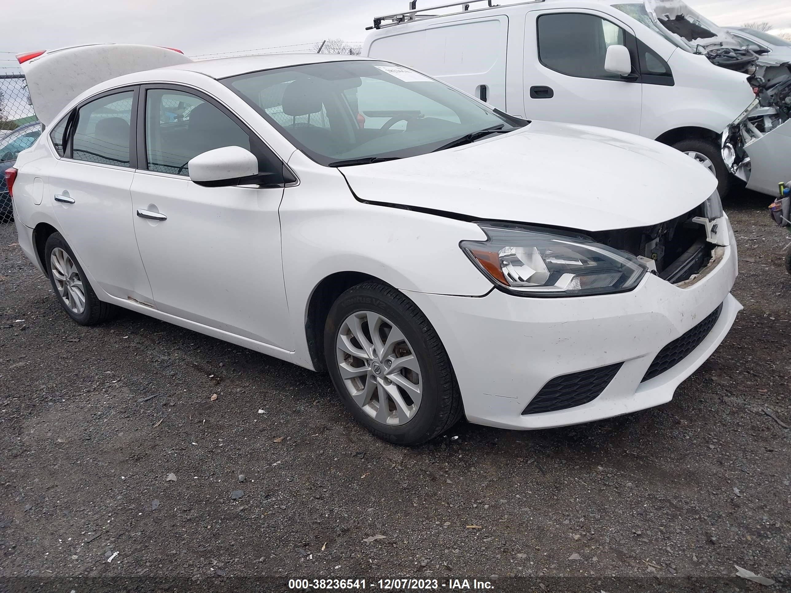 NISSAN SENTRA 2018 3n1ab7ap3jl628788