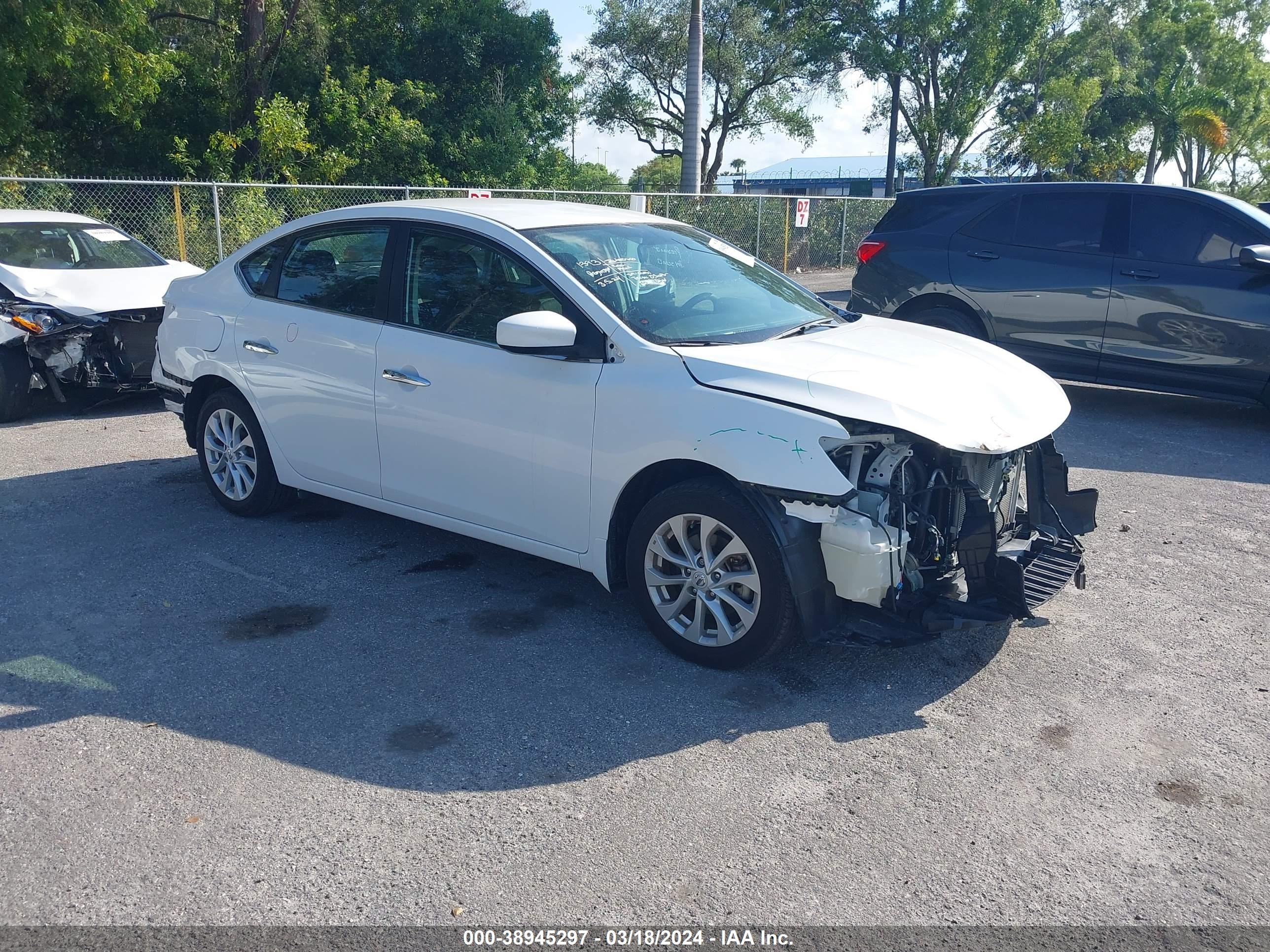 NISSAN SENTRA 2019 3n1ab7ap3kl618604