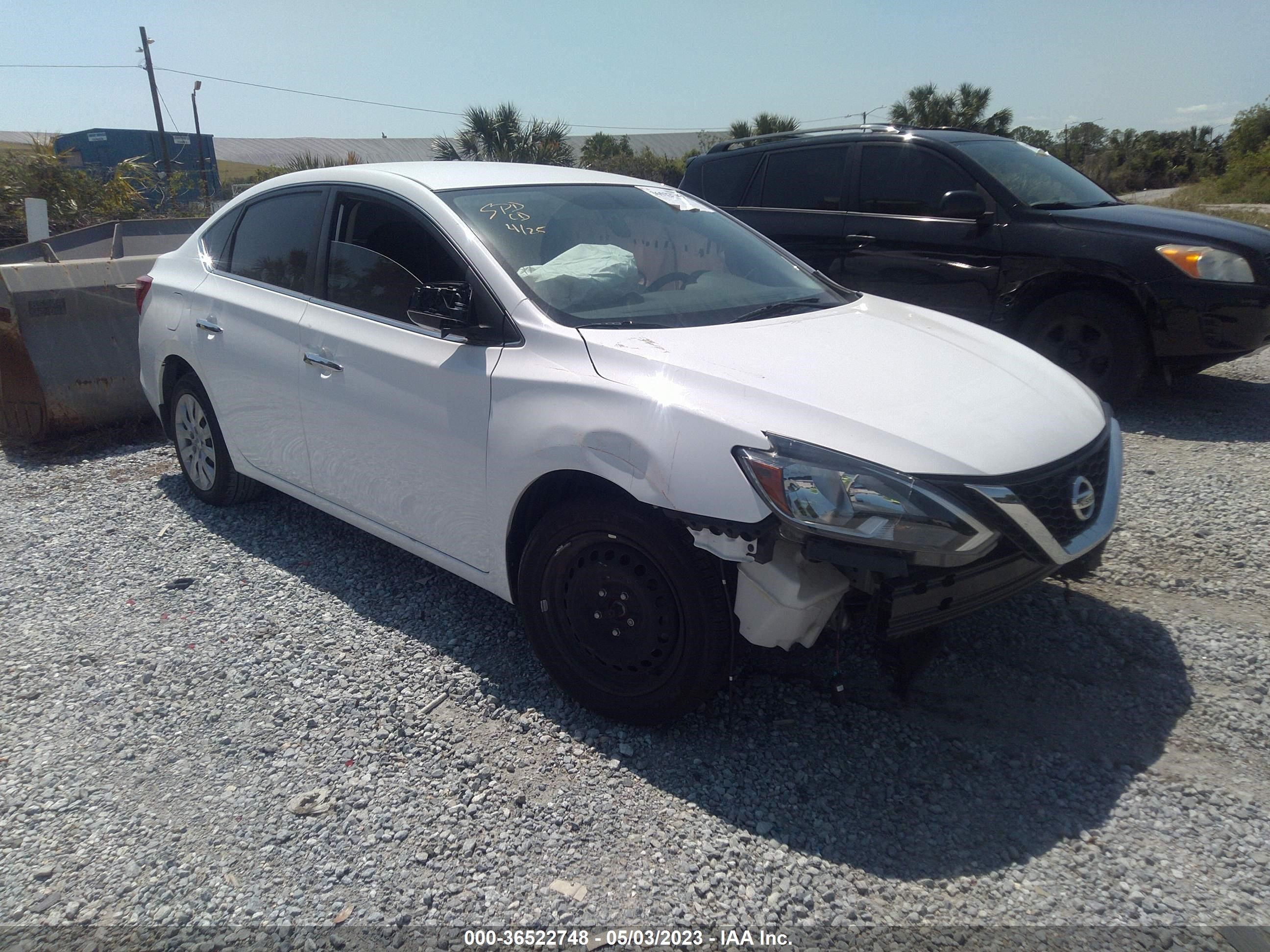 NISSAN SENTRA 2019 3n1ab7ap3ky261217