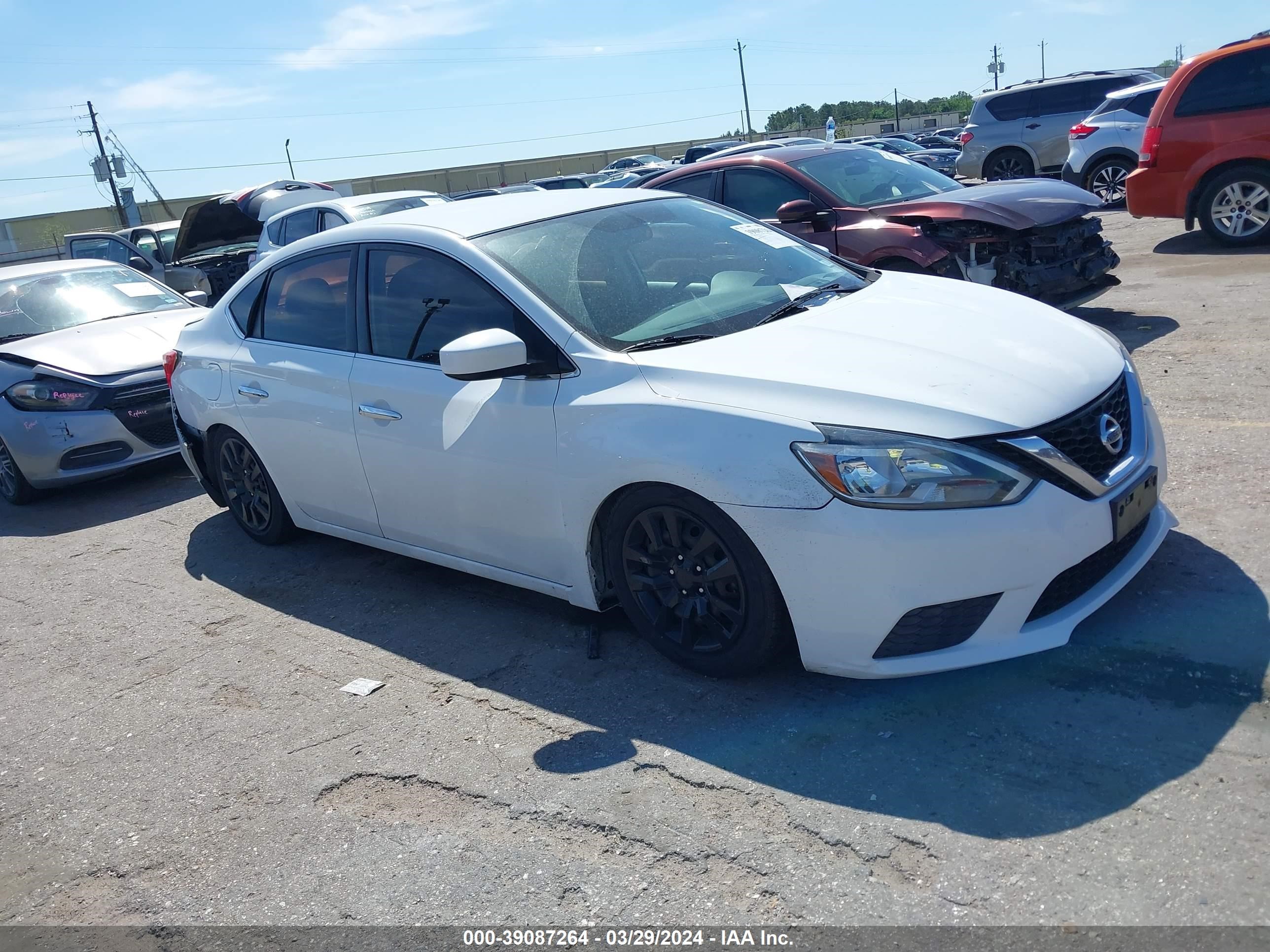 NISSAN SENTRA 2016 3n1ab7ap4gy268376