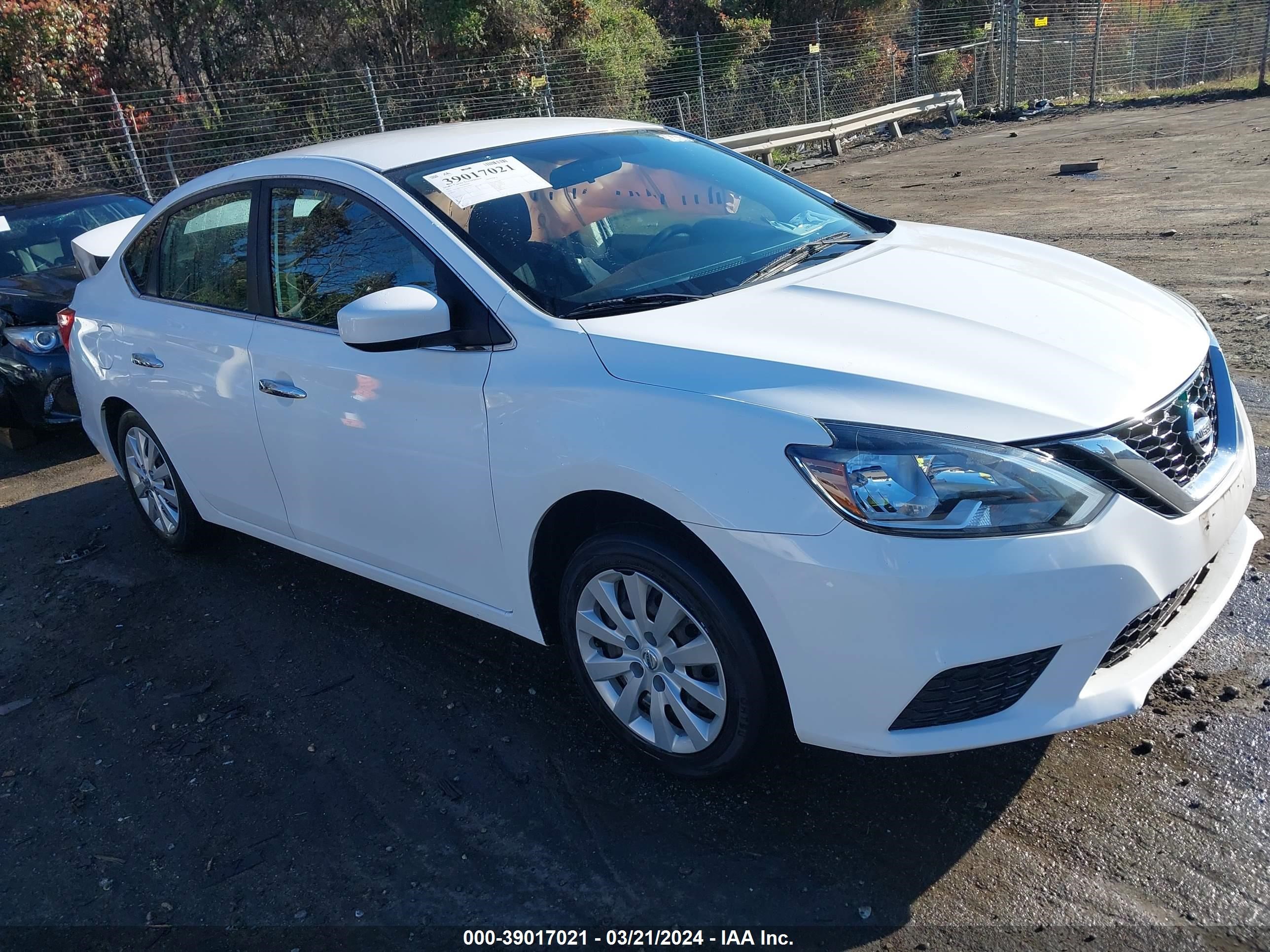 NISSAN SENTRA 2017 3n1ab7ap4hy329615