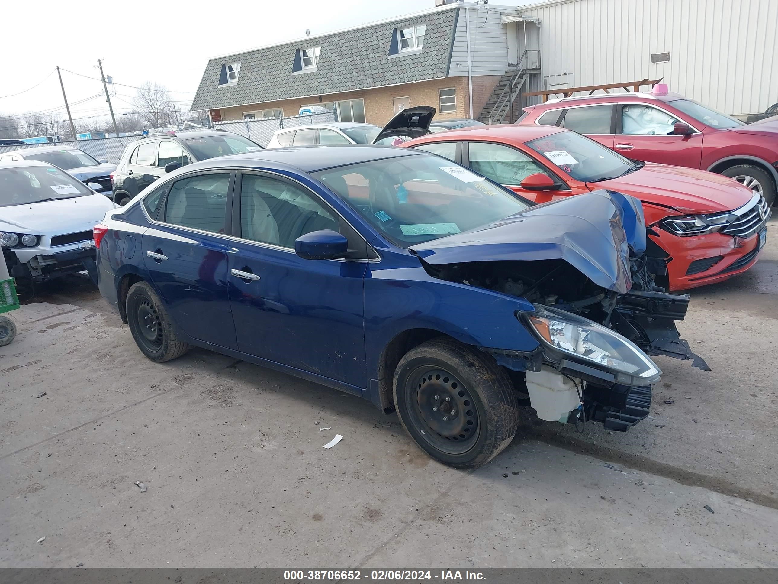 NISSAN SENTRA 2017 3n1ab7ap4hy385618