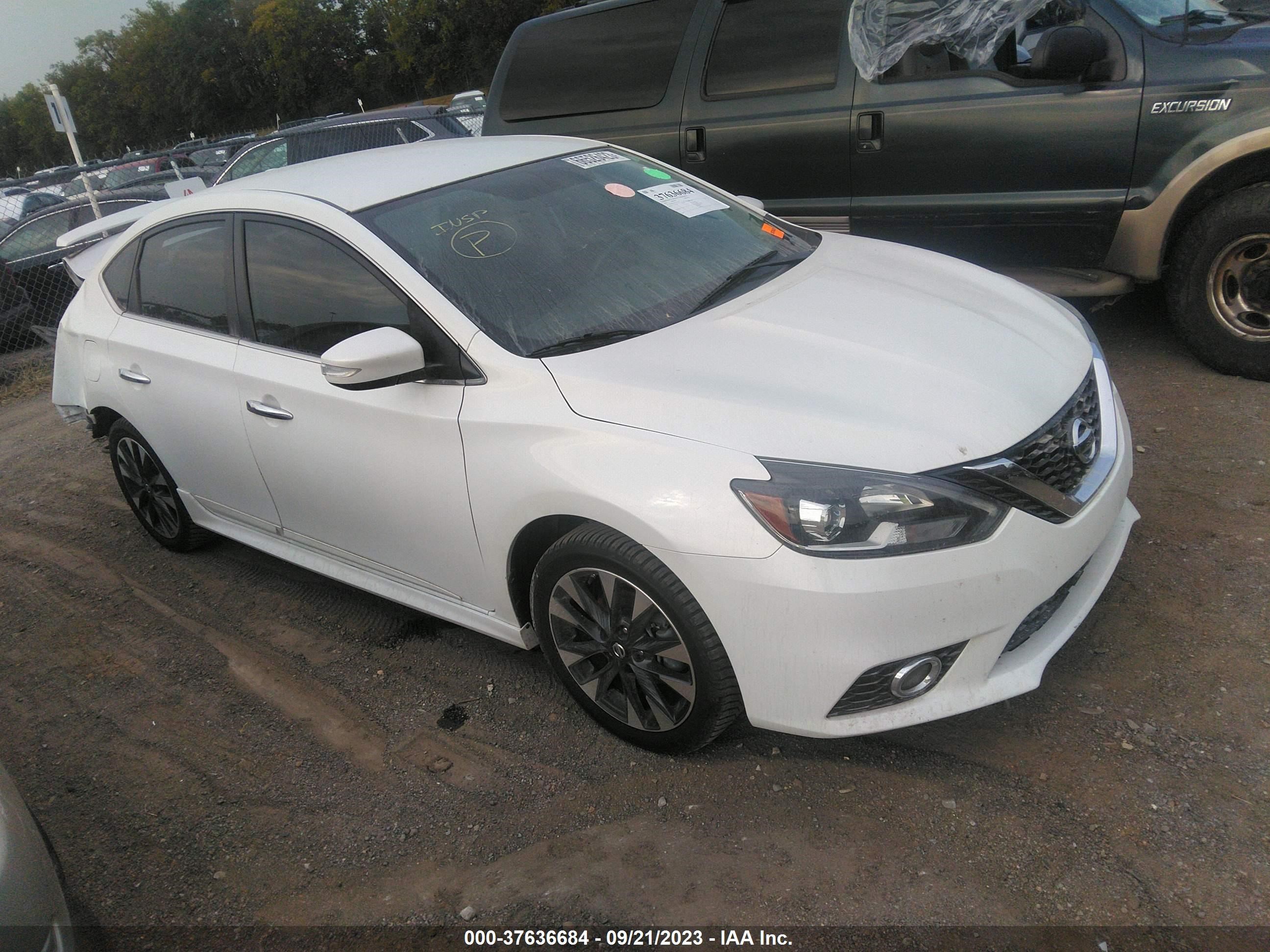 NISSAN SENTRA 2016 3n1ab7ap5gy271139