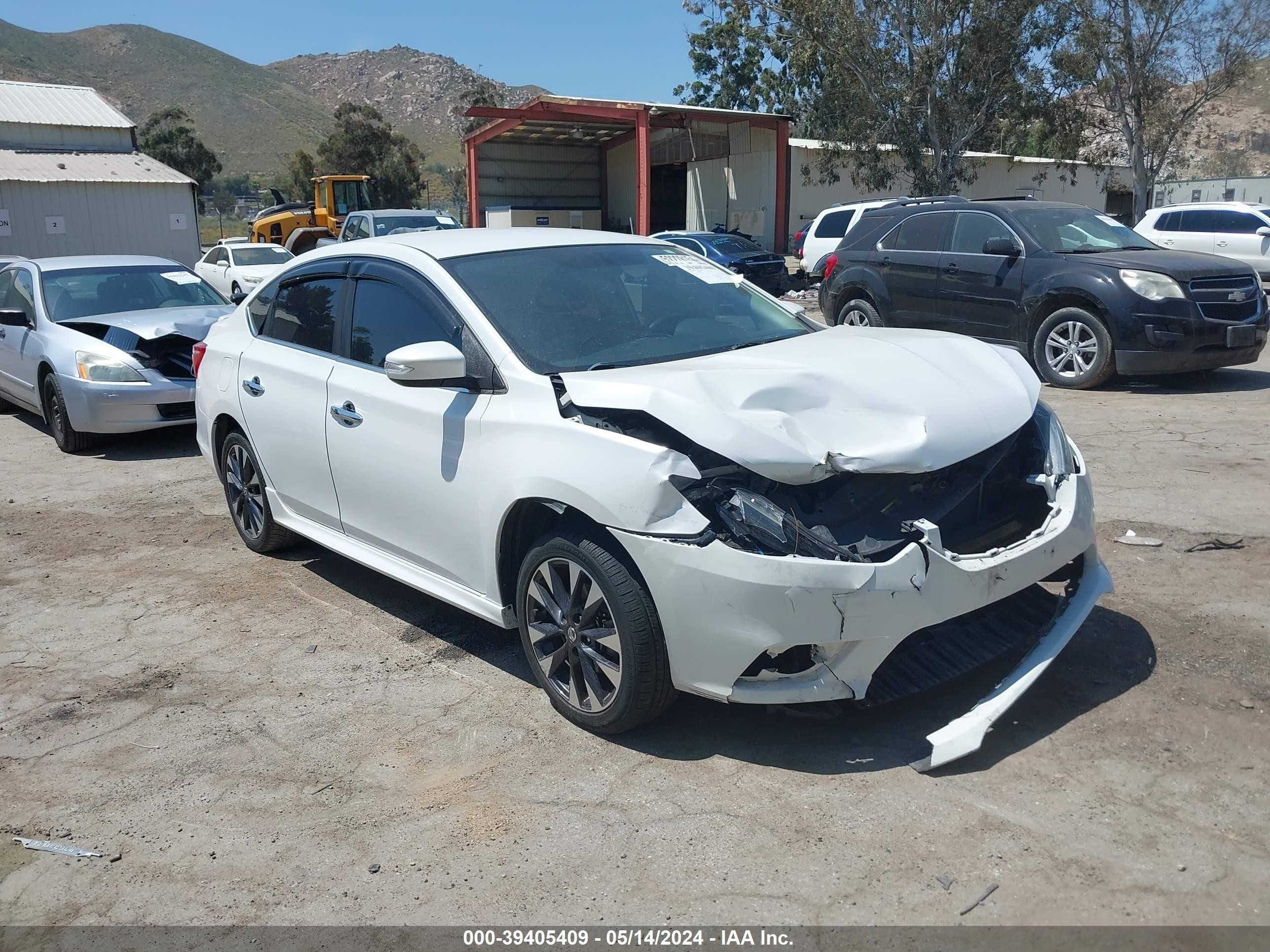 NISSAN SENTRA 2017 3n1ab7ap5hy371162