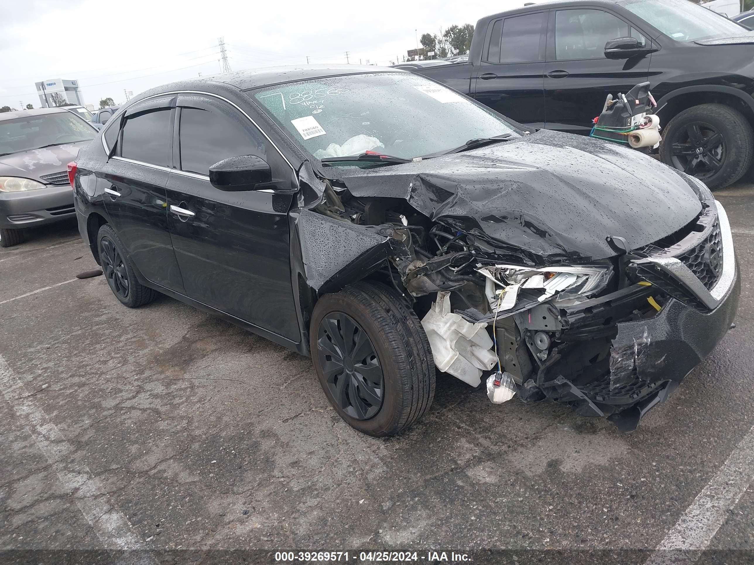 NISSAN SENTRA 2017 3n1ab7ap5hy411157