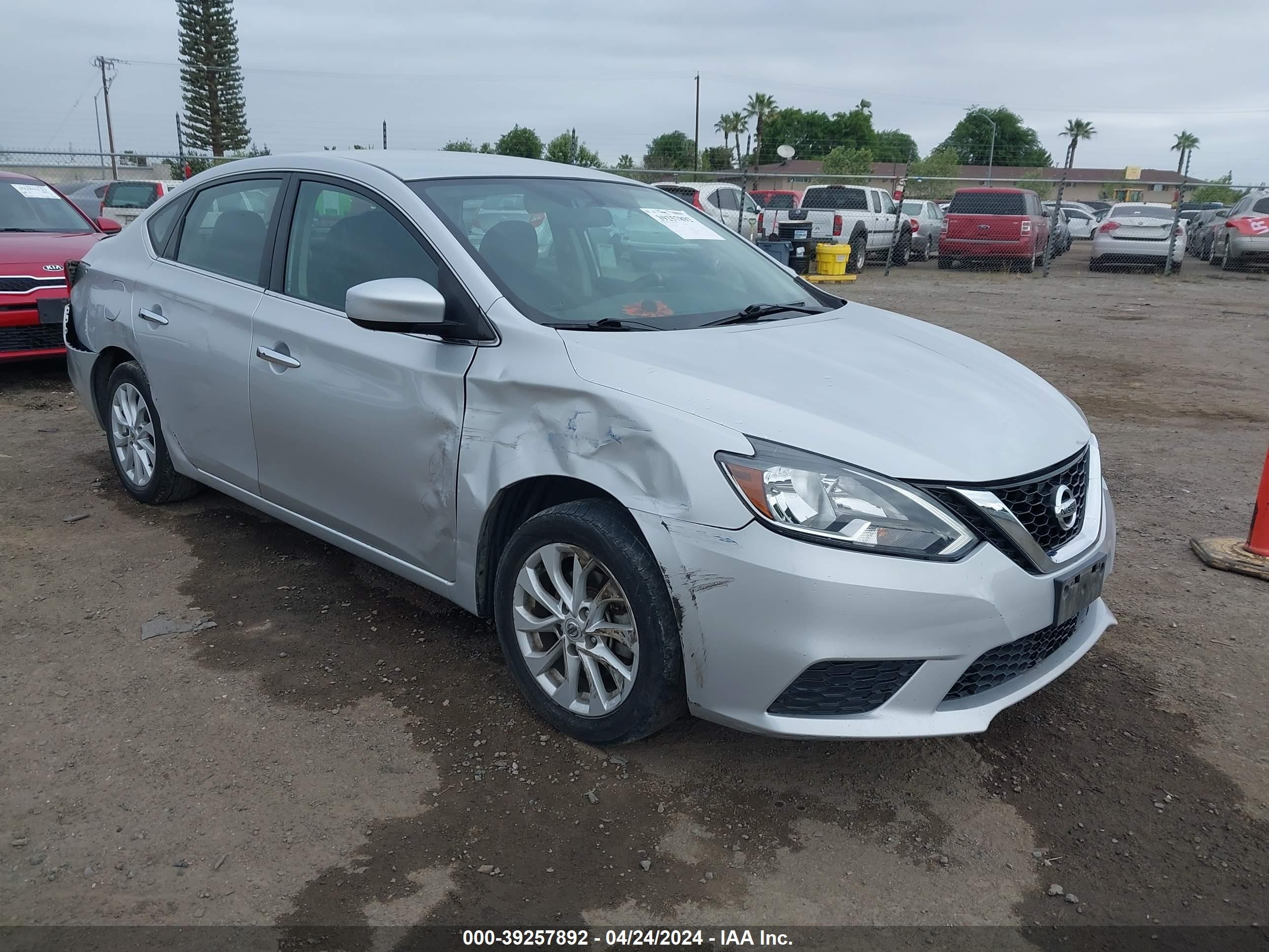 NISSAN SENTRA 2018 3n1ab7ap5jl652624