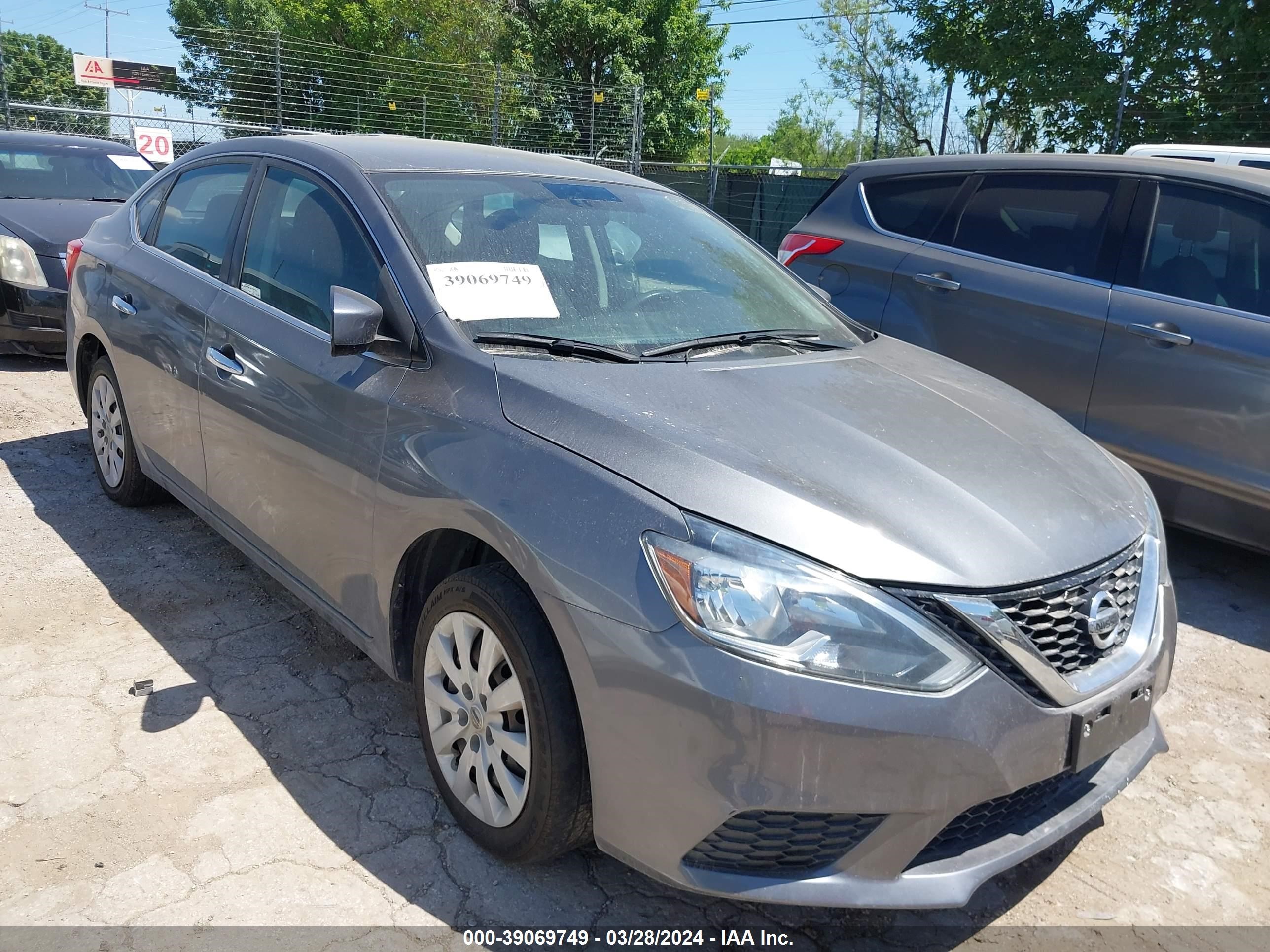 NISSAN SENTRA 2018 3n1ab7ap5jy223356