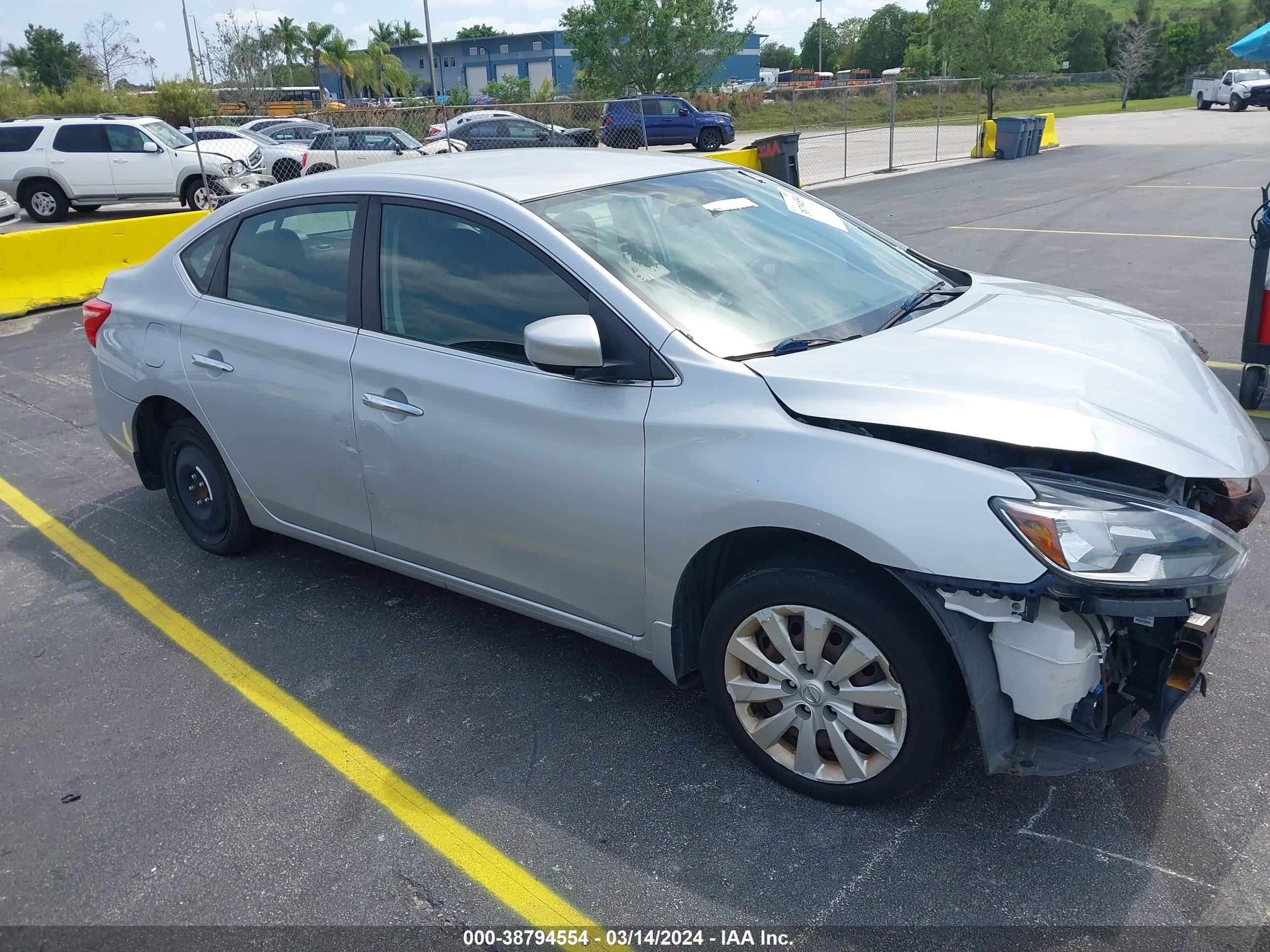 NISSAN SENTRA 2017 3n1ab7ap6hy262600