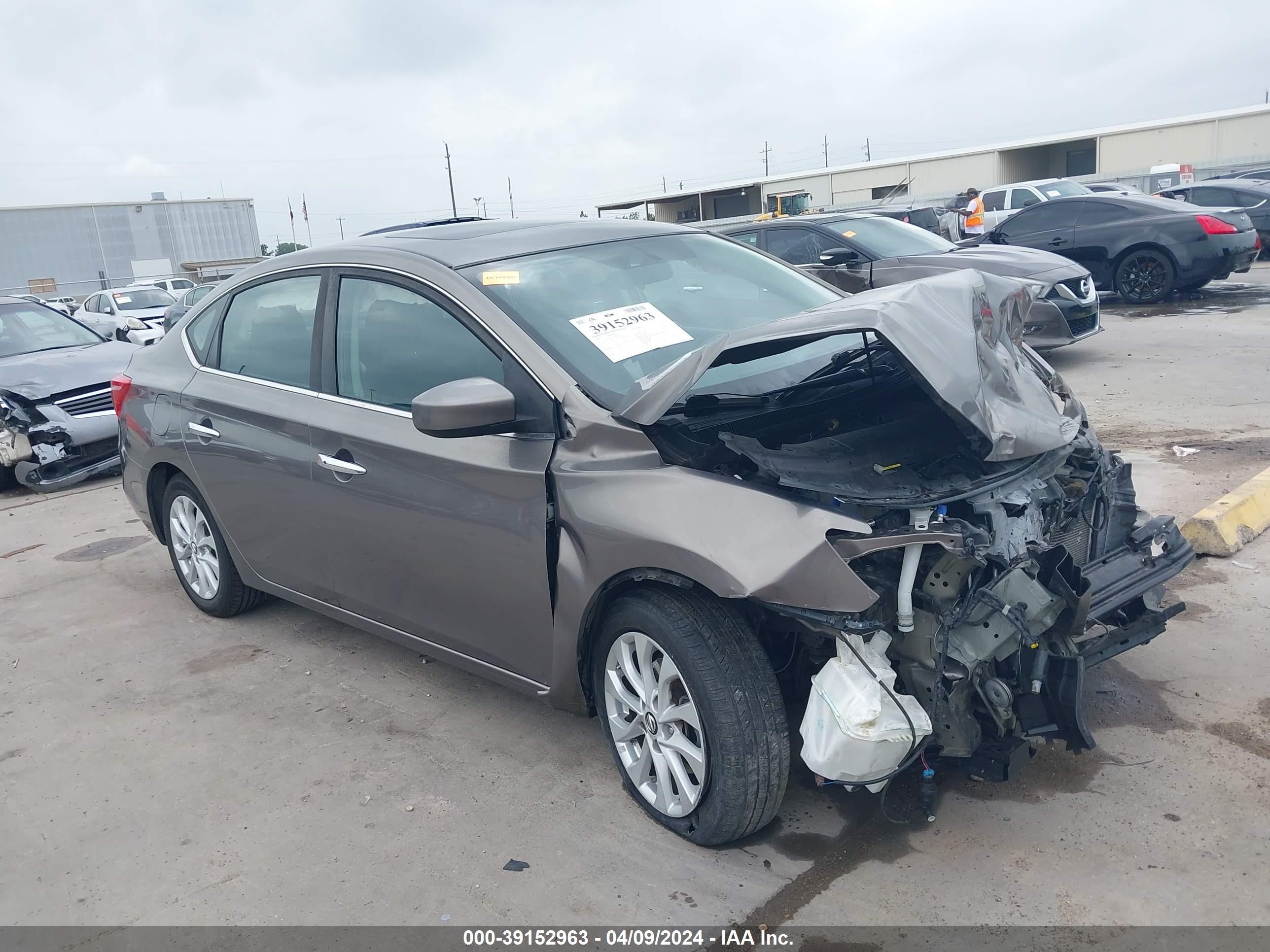 NISSAN SENTRA 2016 3n1ab7ap7gy285947