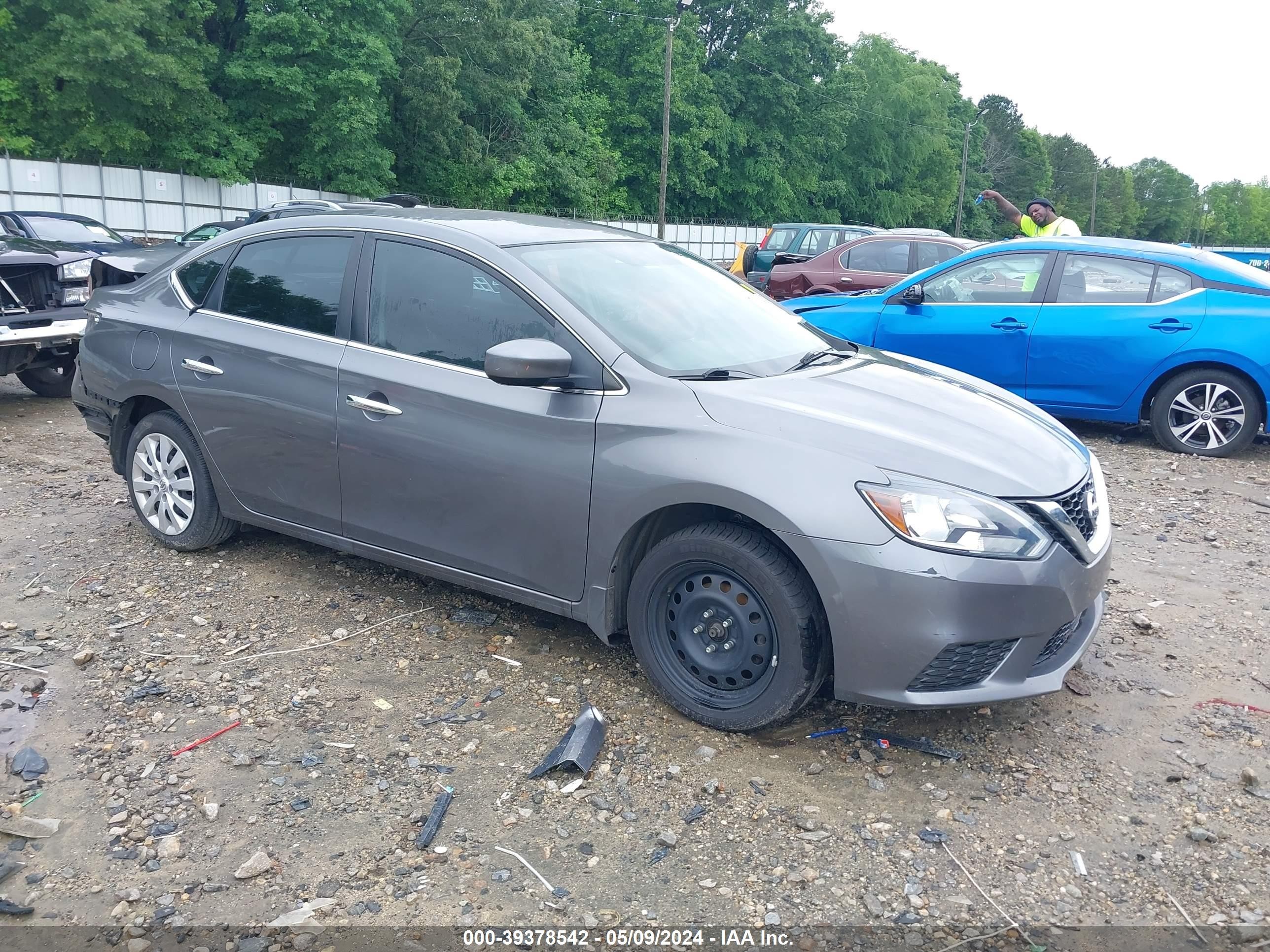 NISSAN SENTRA 2017 3n1ab7ap7hy217505