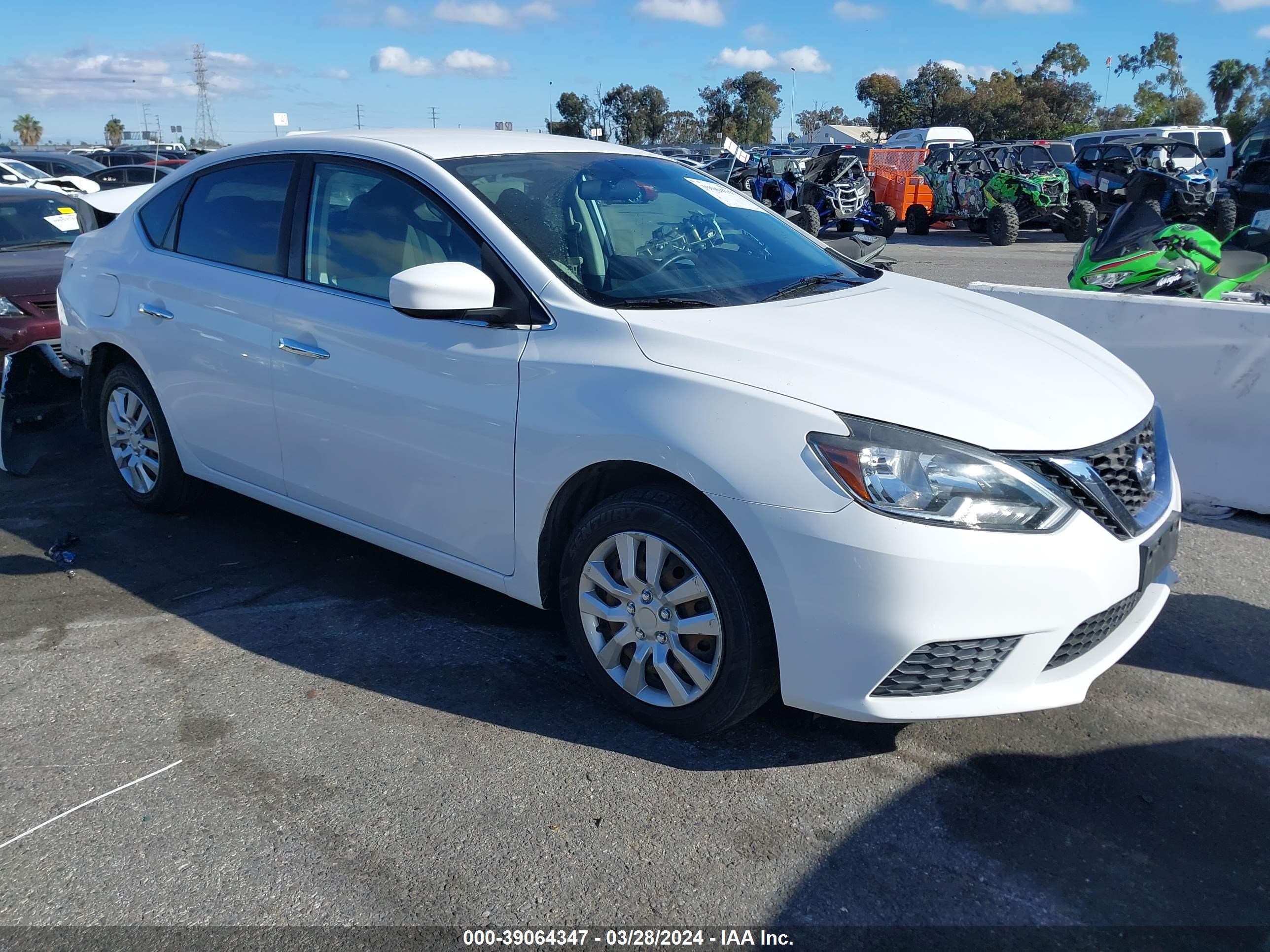 NISSAN SENTRA 2017 3n1ab7ap7hy255591