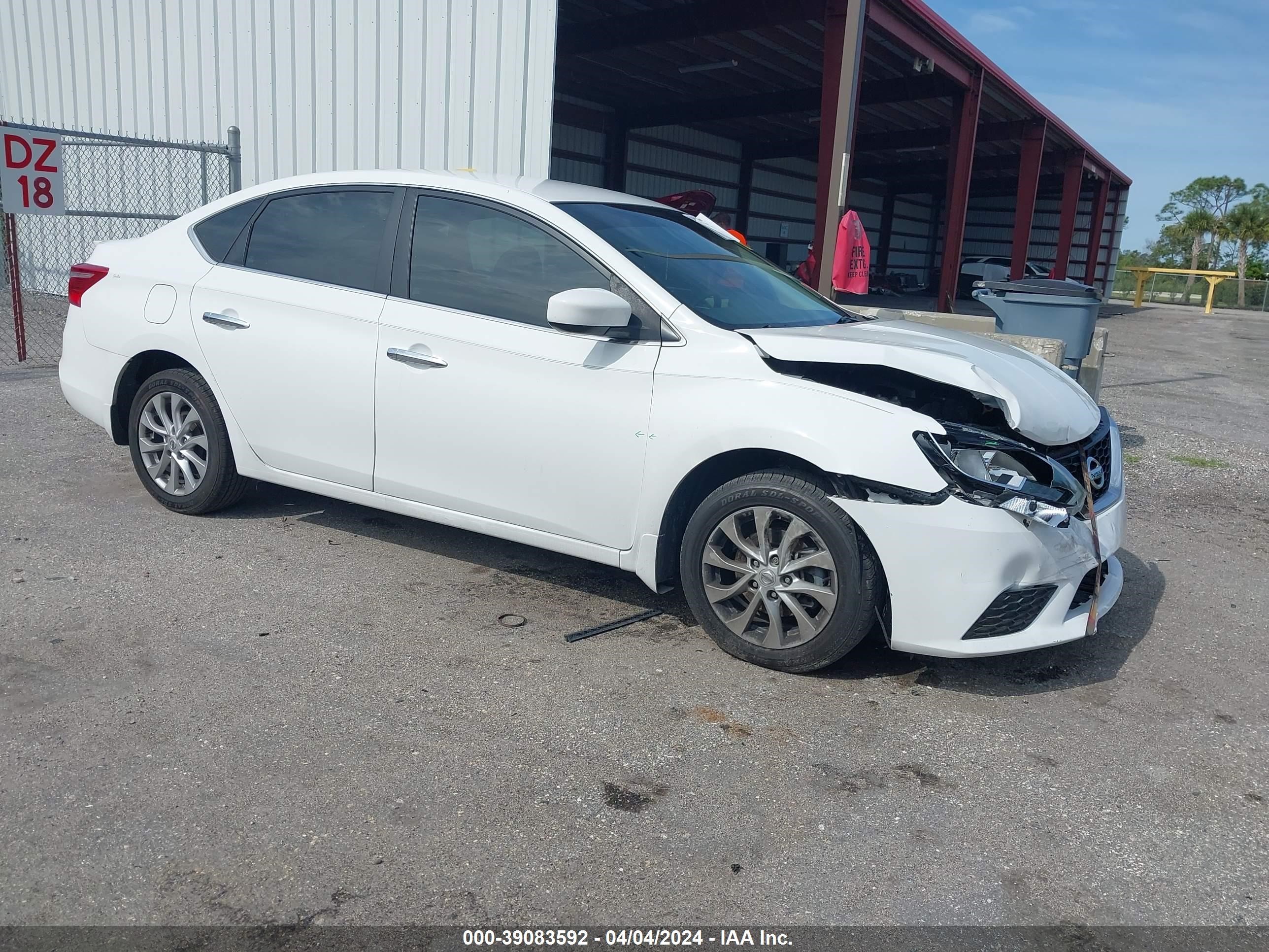 NISSAN SENTRA 2017 3n1ab7ap7hy266817