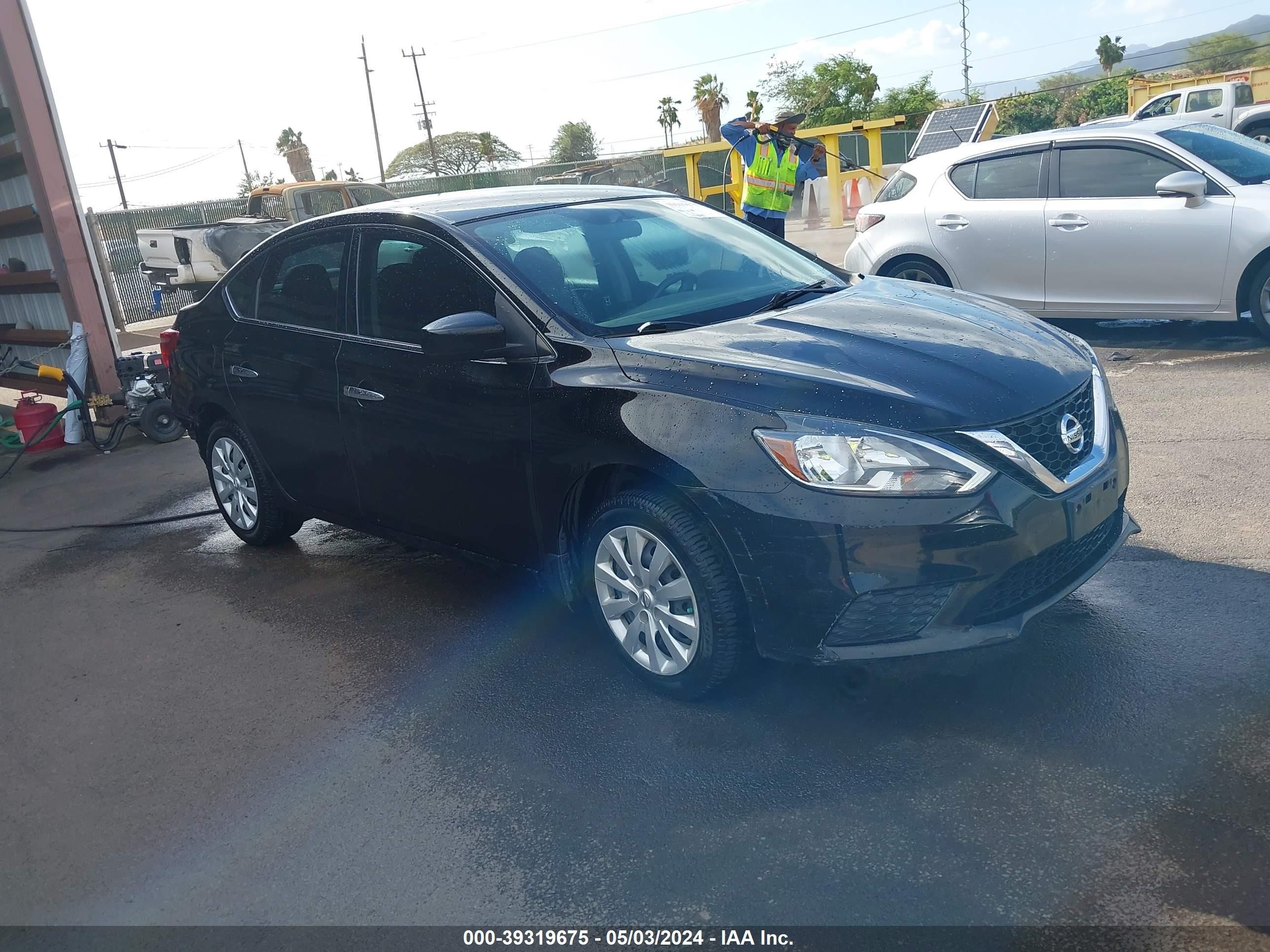 NISSAN SENTRA 2017 3n1ab7ap7hy325655