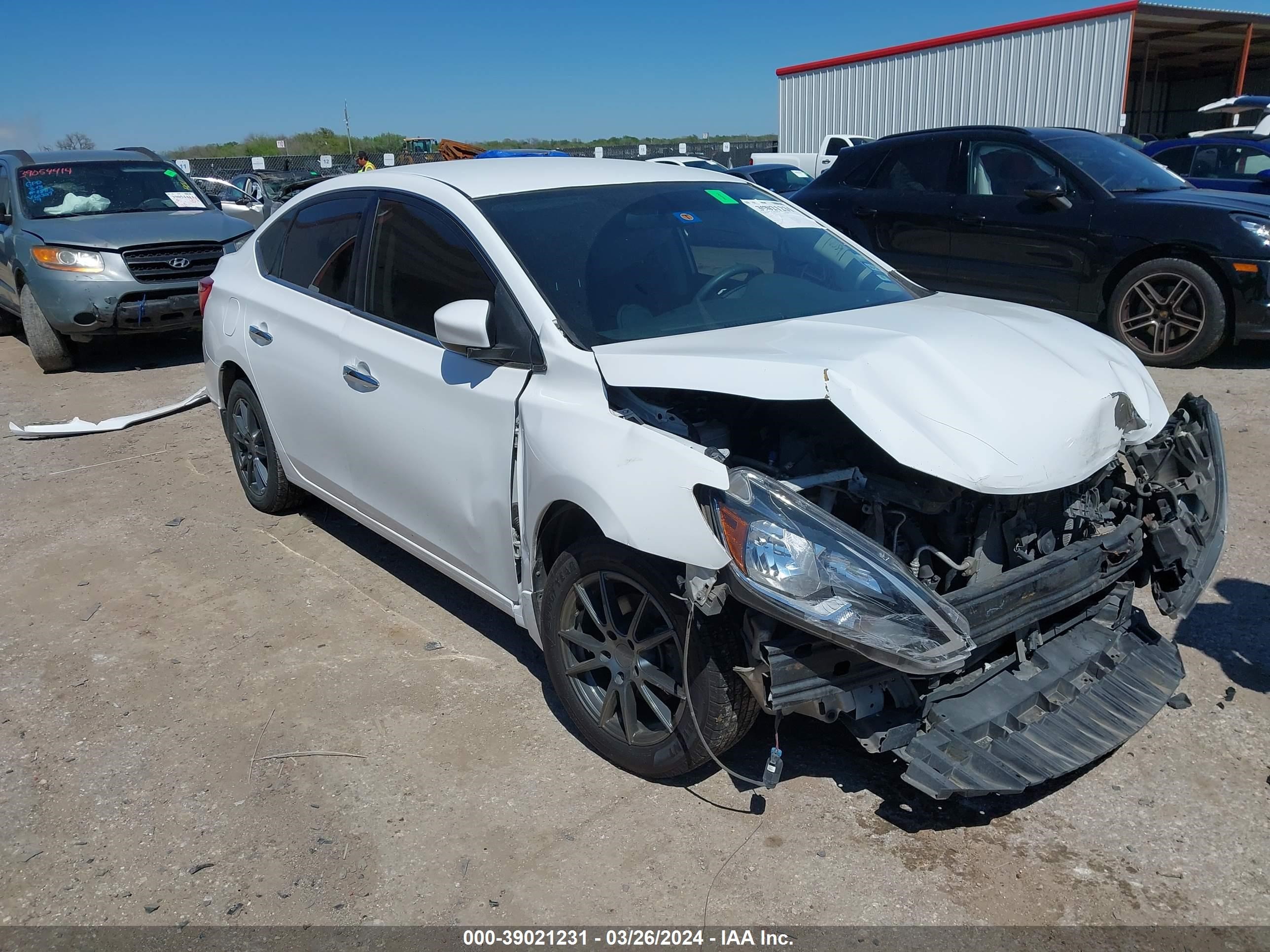 NISSAN SENTRA 2017 3n1ab7ap7hy342309