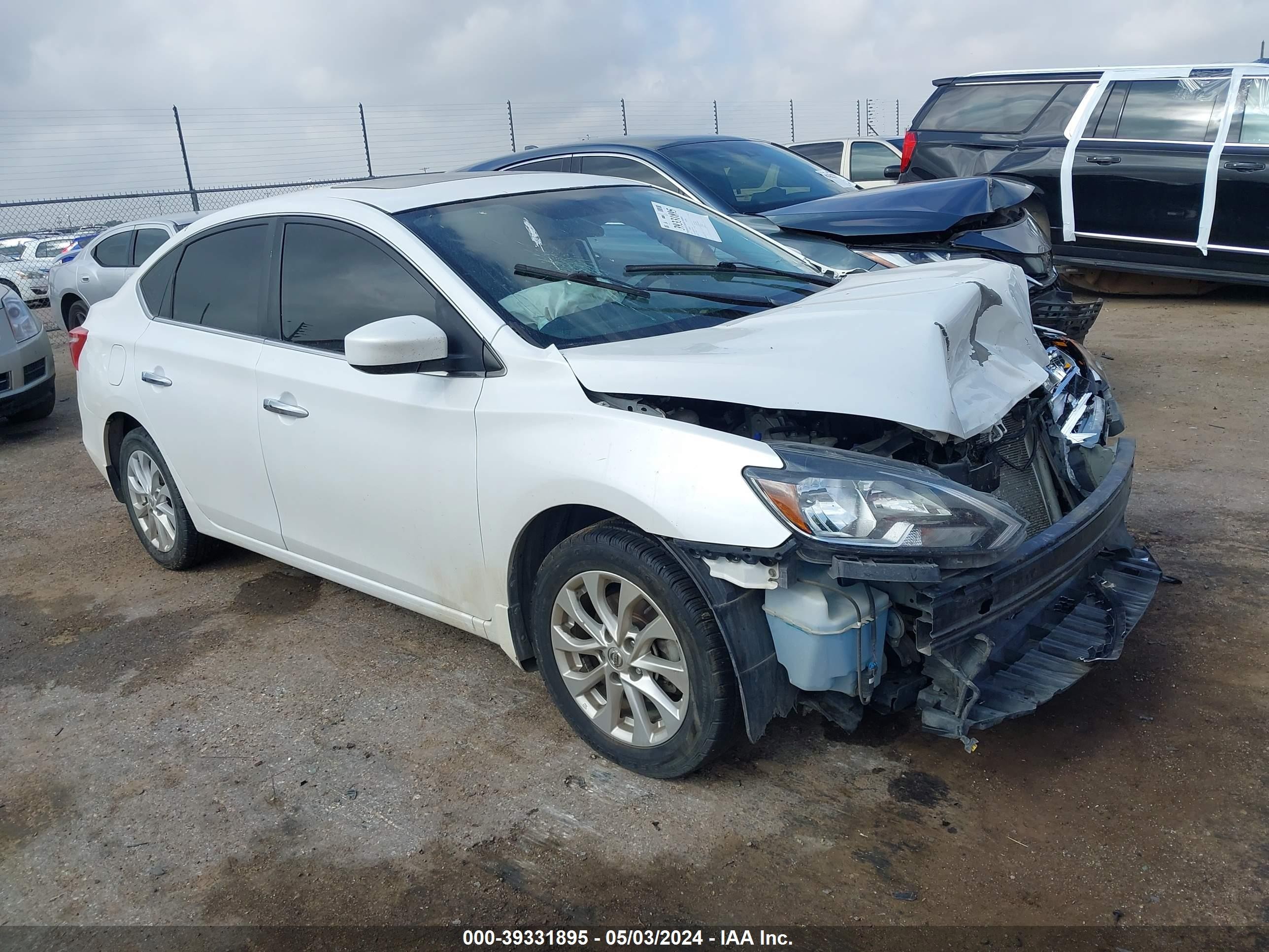 NISSAN SENTRA 2017 3n1ab7ap7hy343637