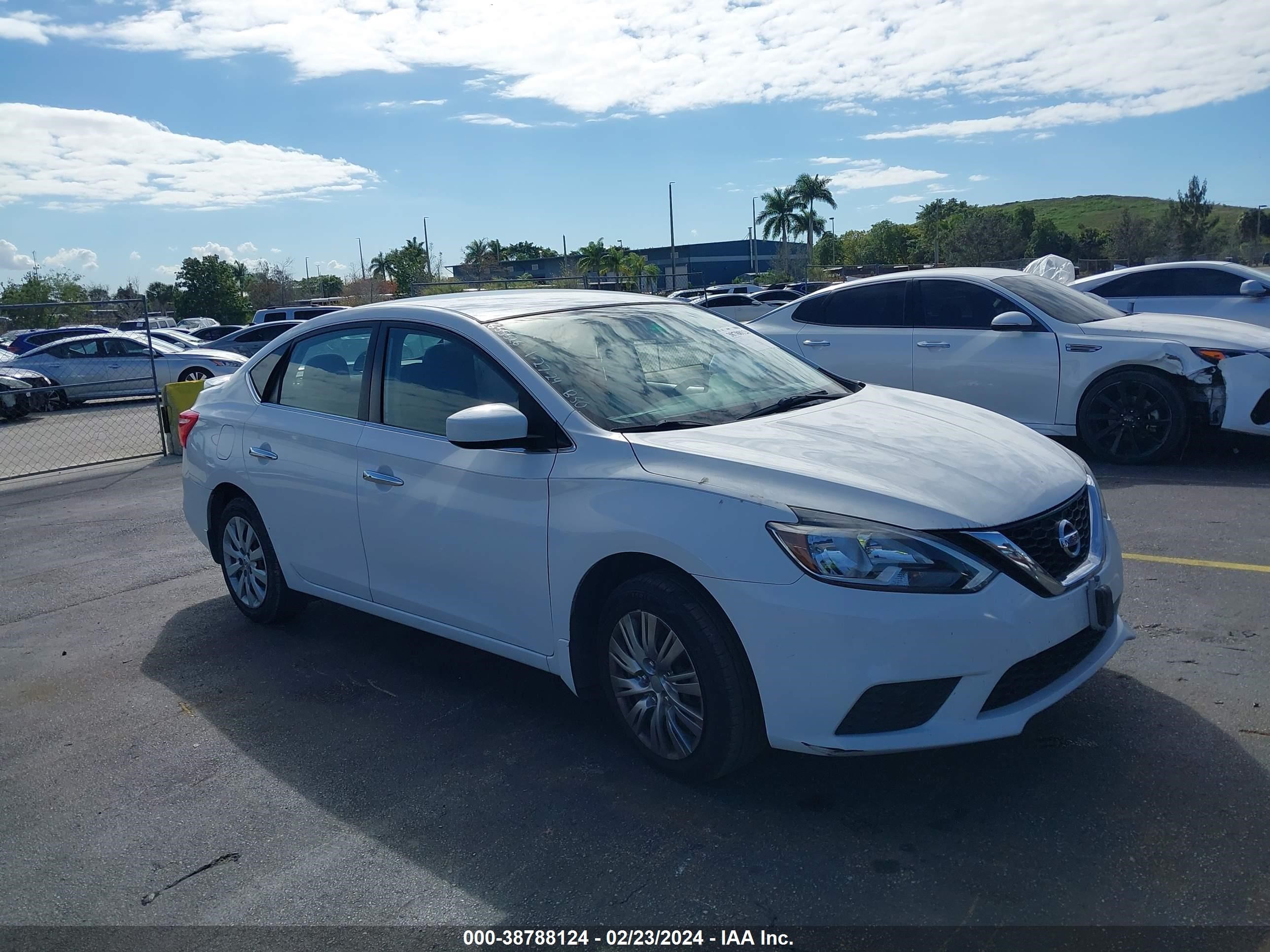 NISSAN SENTRA 2016 3n1ab7ap8gl655526