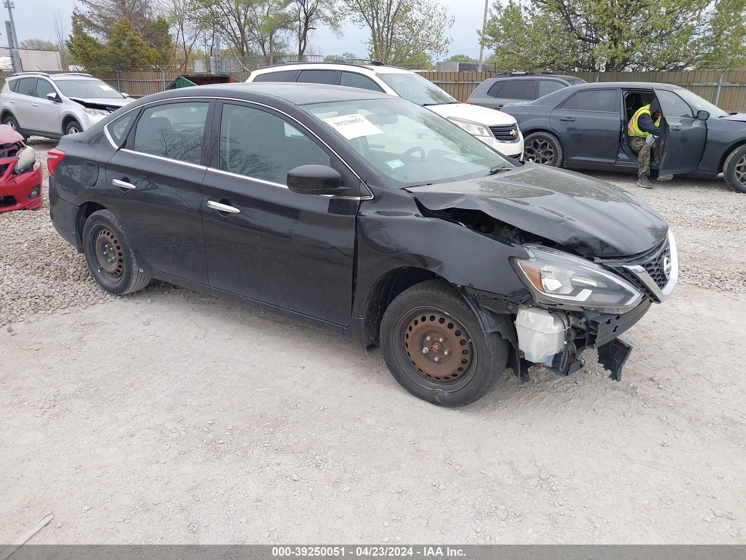 NISSAN SENTRA 2016 3n1ab7ap8gy211646