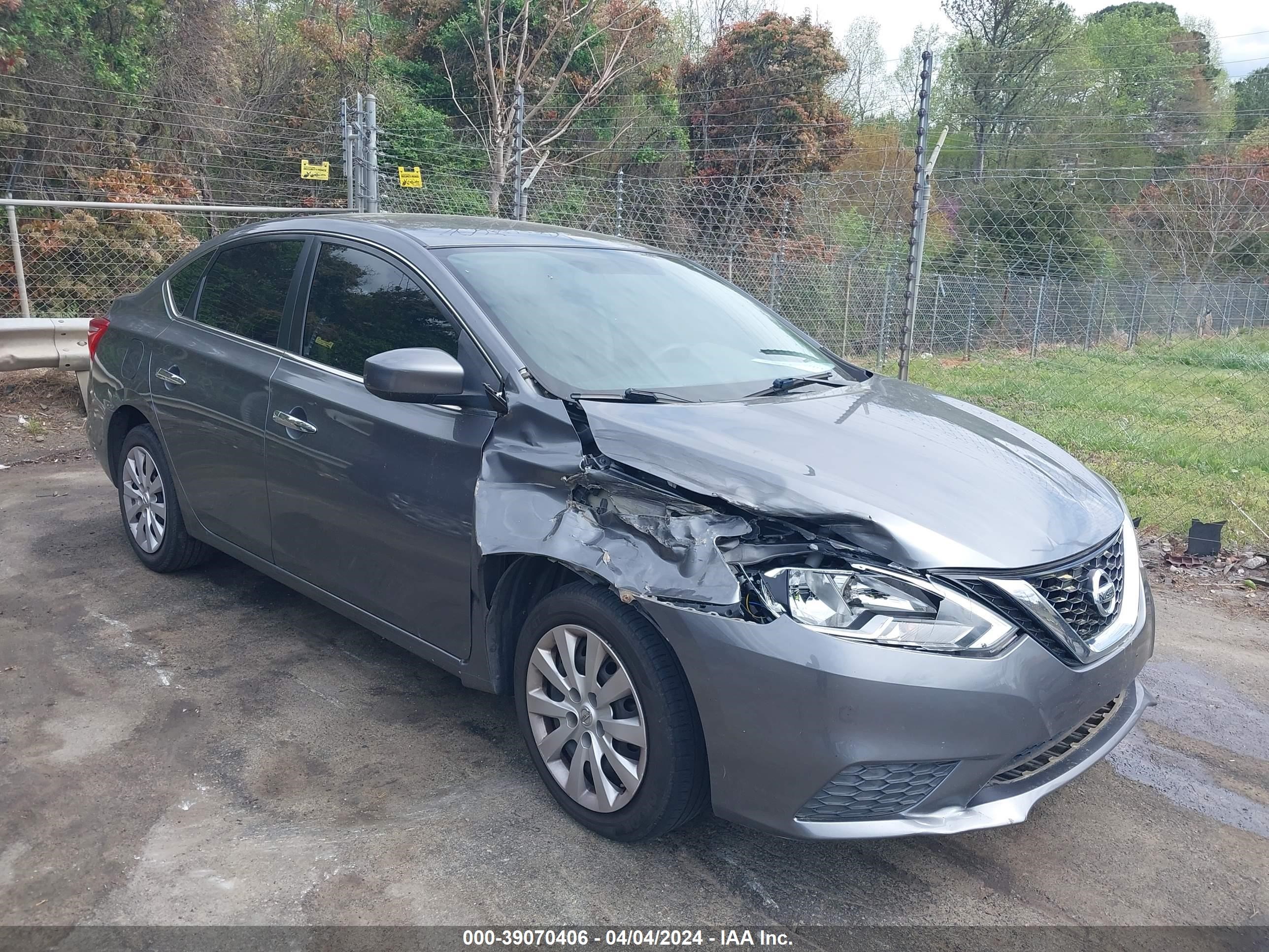 NISSAN SENTRA 2016 3n1ab7ap8gy281597