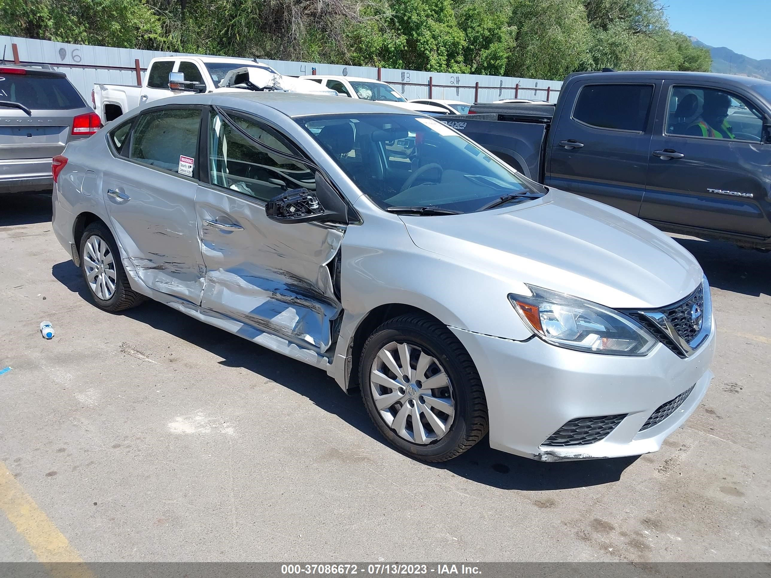 NISSAN SENTRA 2016 3n1ab7ap8gy323346